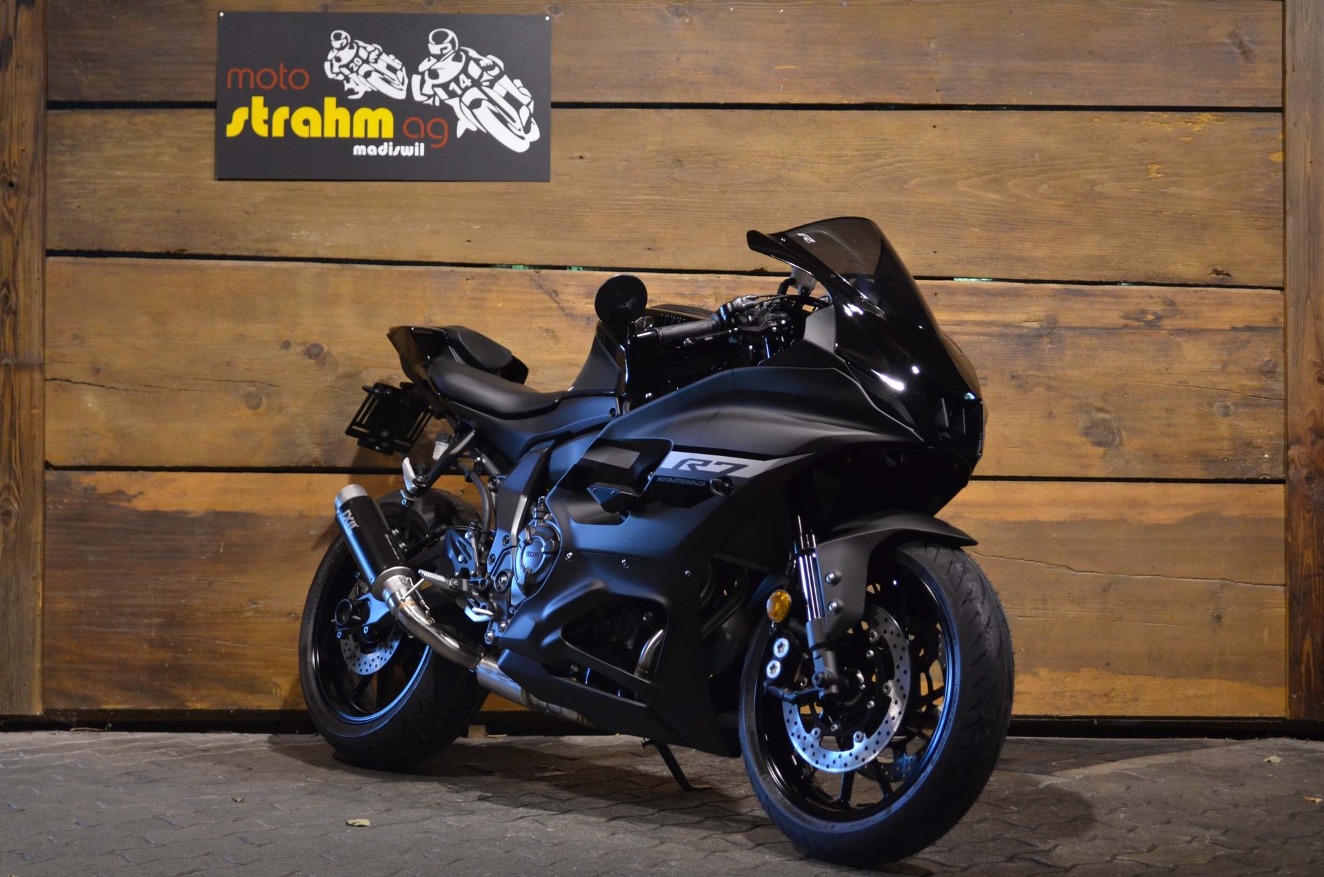 YAMAHA R7 ABS-image-0