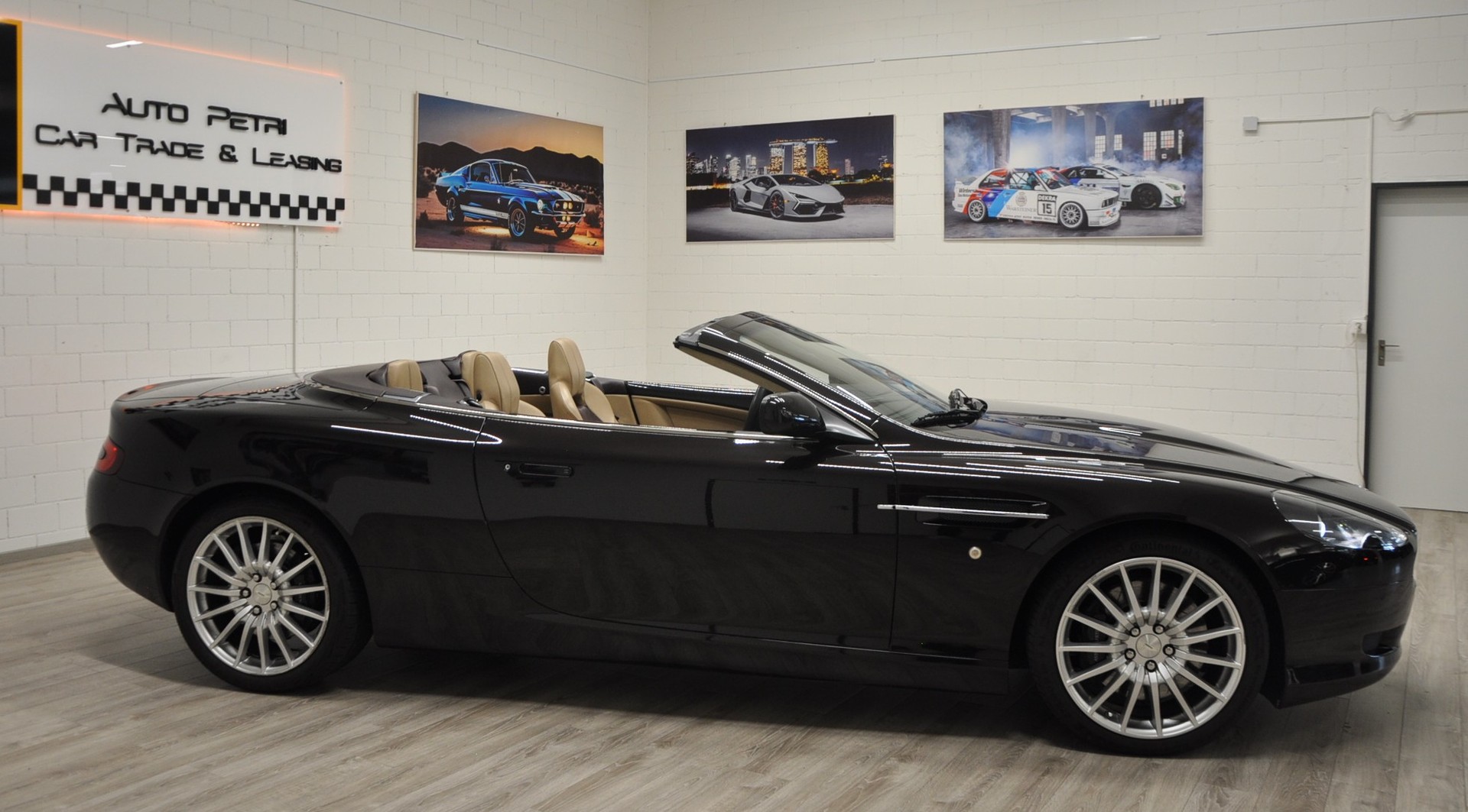 ASTON MARTIN DB9 Volante Touchtronic 2-image-6