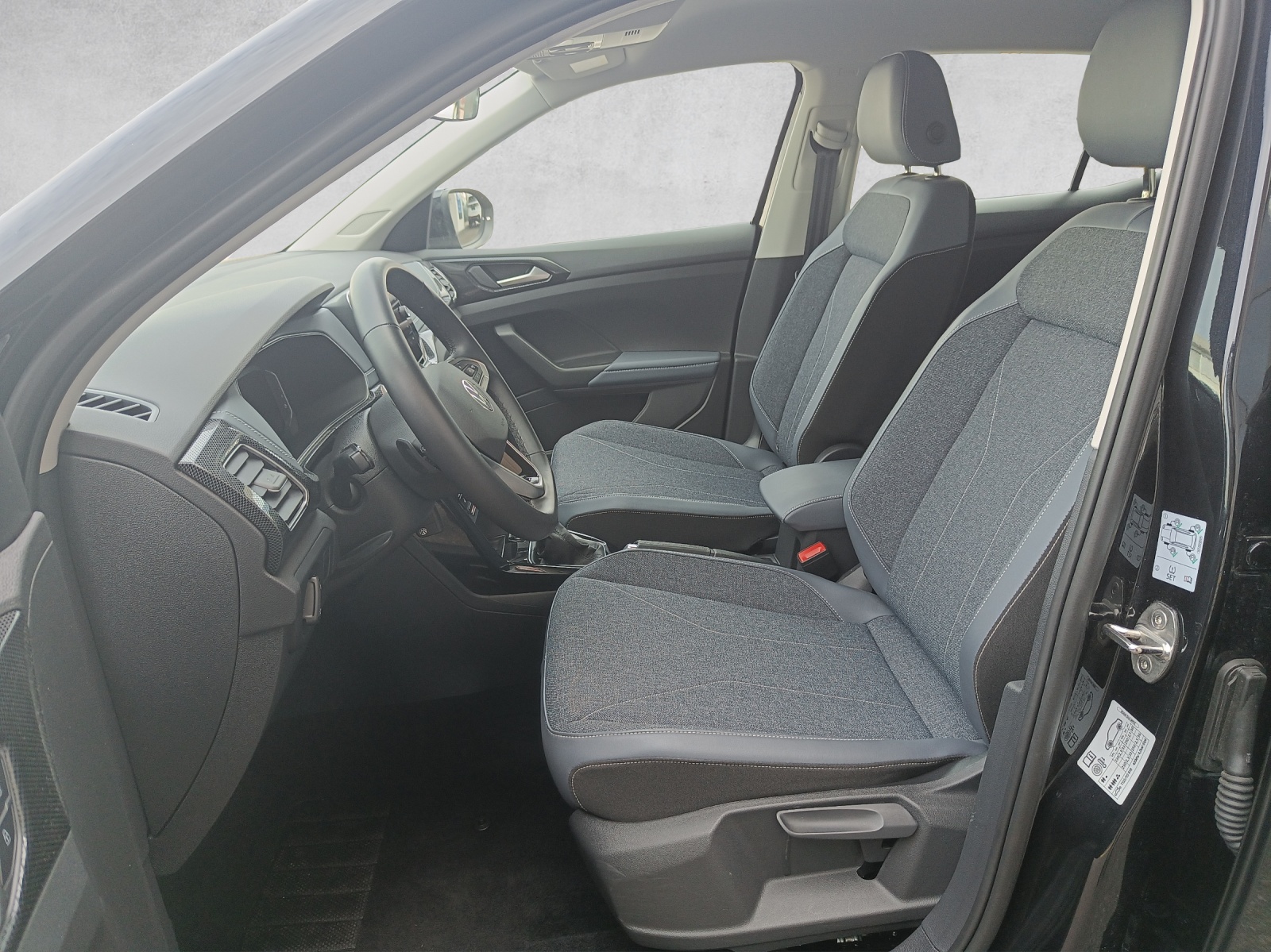 VW T-Cross 1.0 TSI 115 Style DSG*AHK*IQ Light*Kamera*-image-8