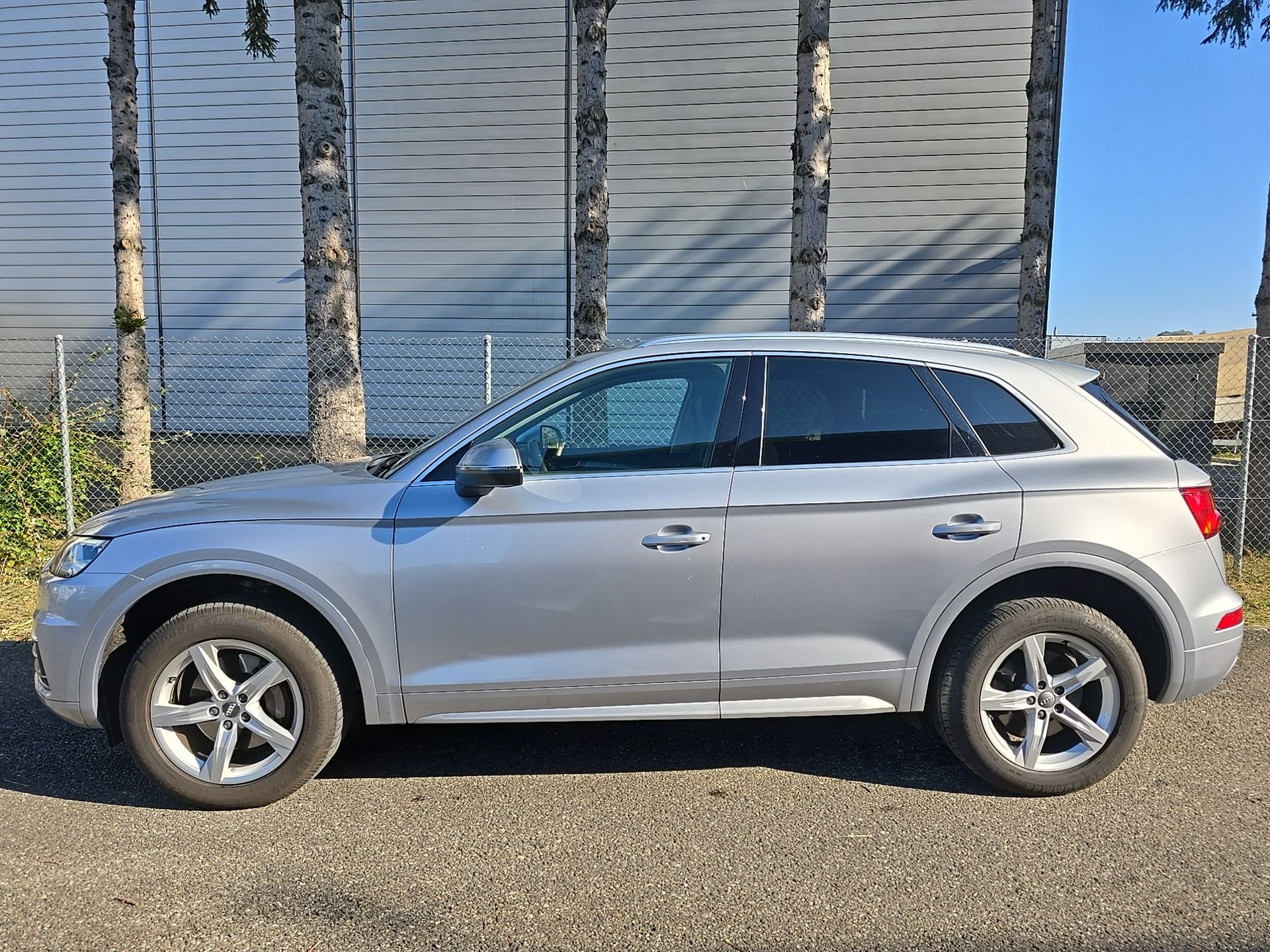 AUDI Q5 2.0 TFSI quattro S-tronic-image-5
