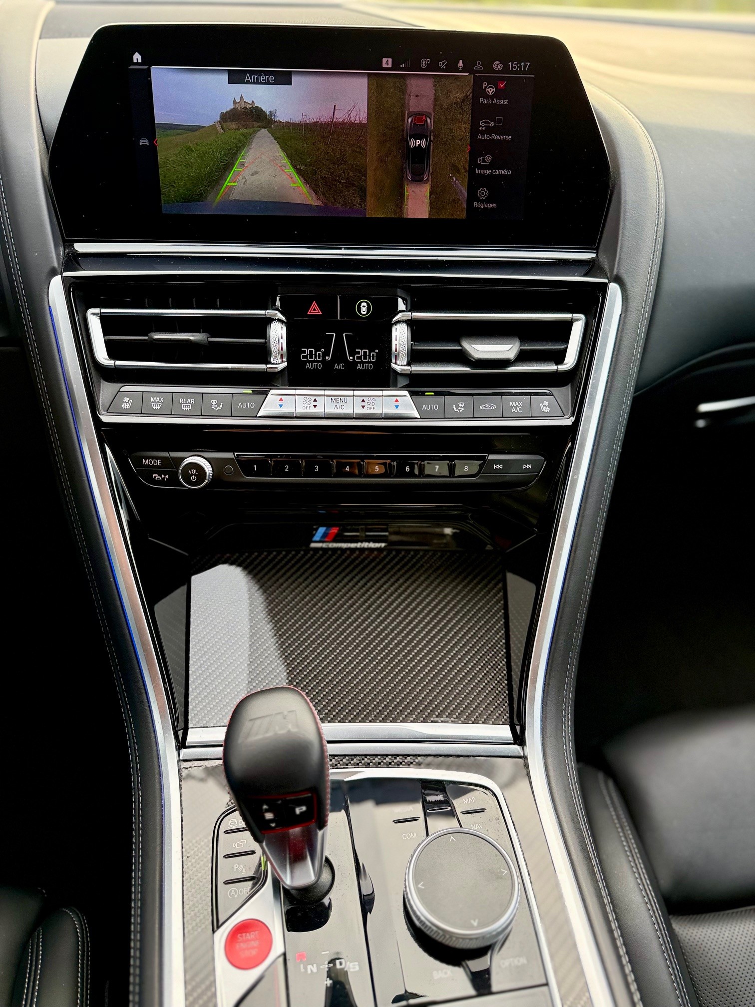 BMW M8 xDrive Steptronic M Competition-image-10