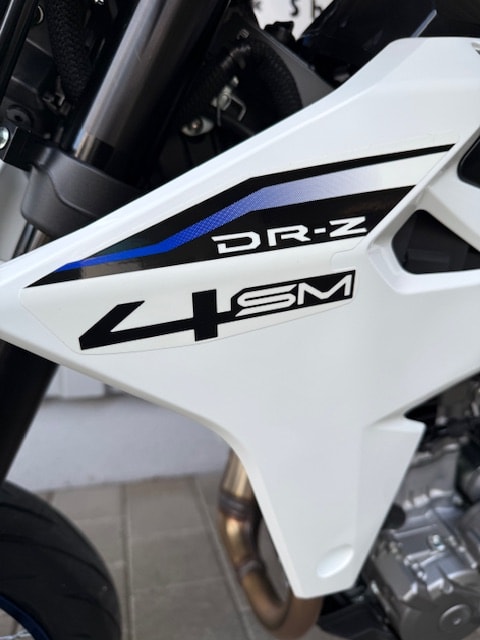 SUZUKI Supermotard DR-Z4 SM-image-7