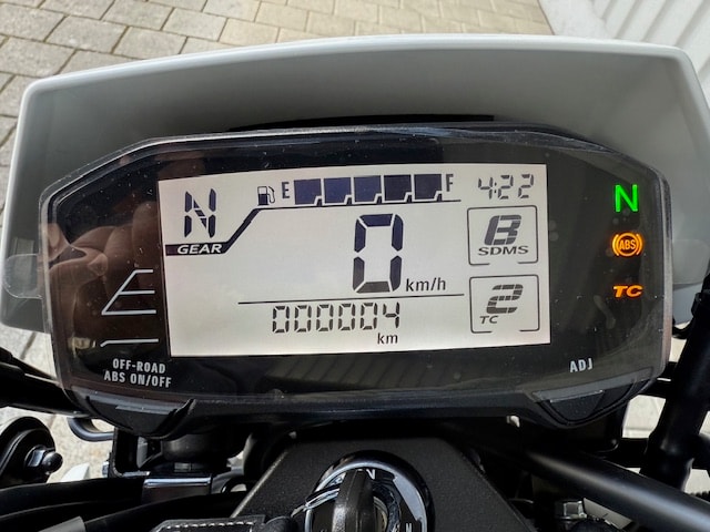 SUZUKI Supermotard DR-Z4 SM-image-8