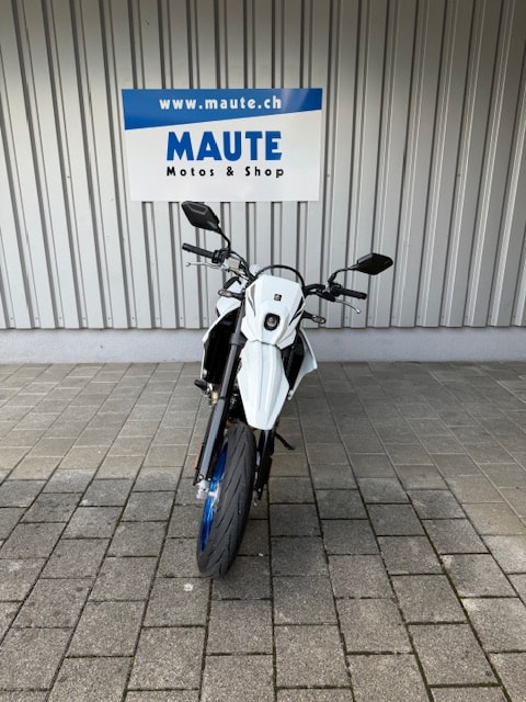 SUZUKI Supermotard DR-Z4 SM-image-3