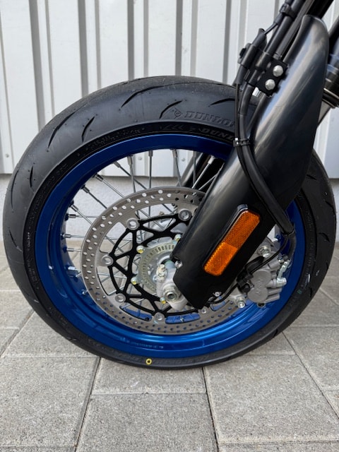SUZUKI Supermotard DR-Z4 SM-image-6
