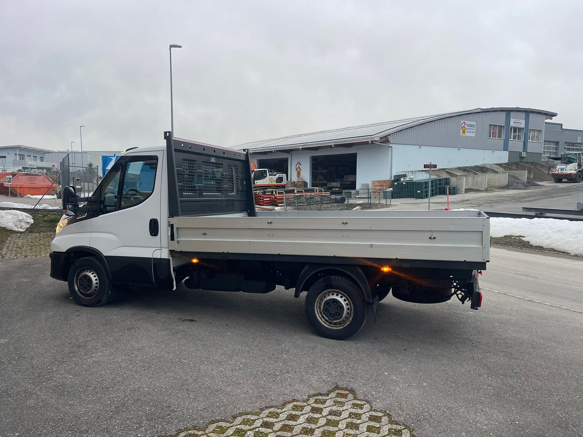 IVECO 35S14-image-5