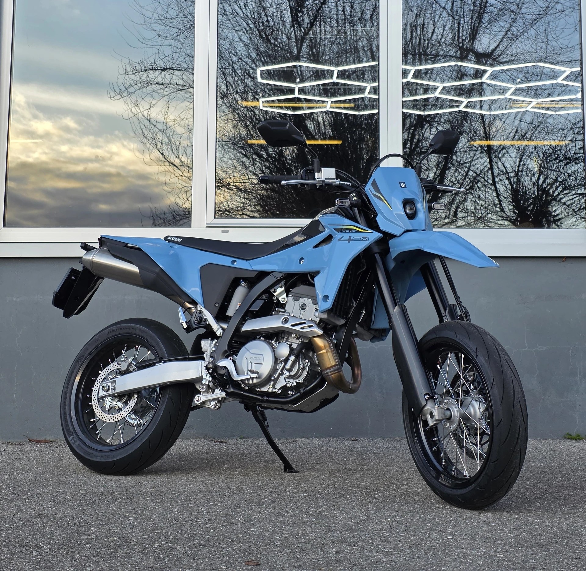 SUZUKI DR-Z4SM