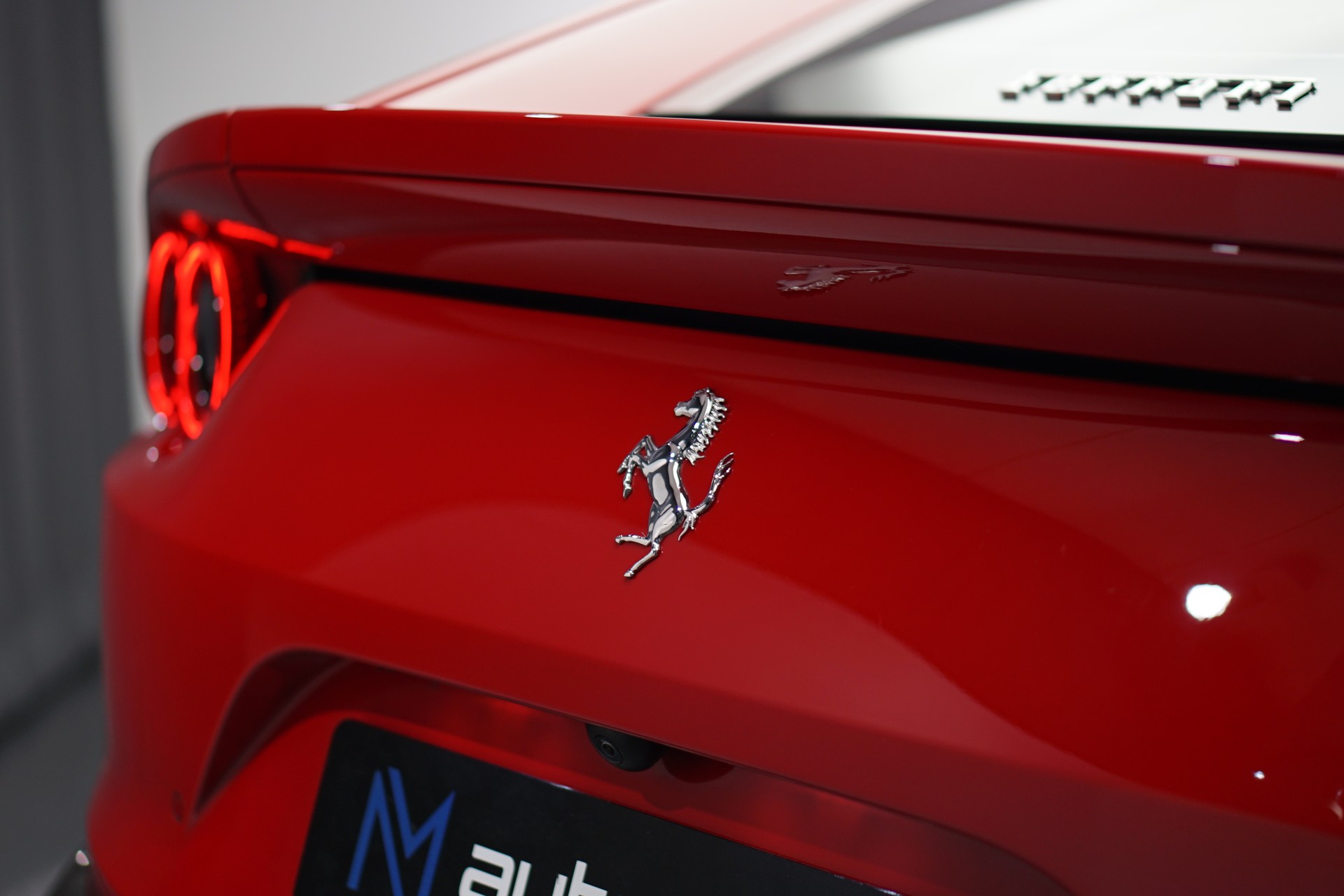 FERRARI 812 Superfast *NOVITEC* *Garantie* *CH-Fahrzeug*-image-41