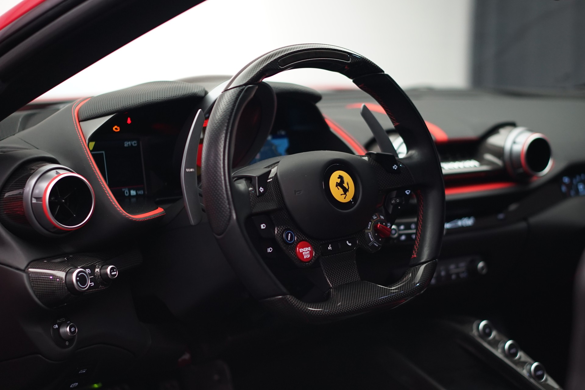 FERRARI 812 Superfast *NOVITEC* *Garantie* *CH-Fahrzeug*-image-20