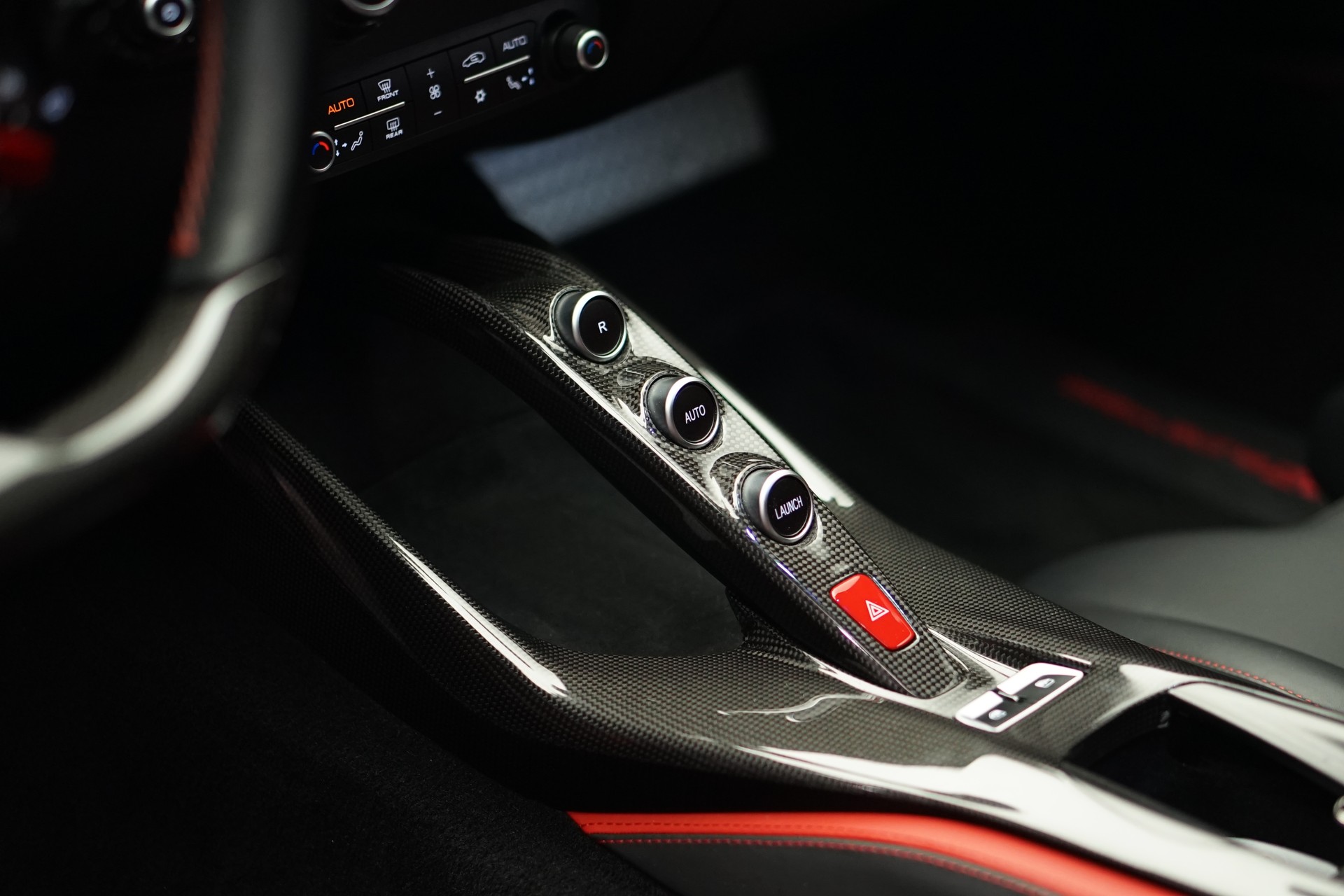 FERRARI 812 Superfast *NOVITEC* *Garantie* *CH-Fahrzeug*-image-24