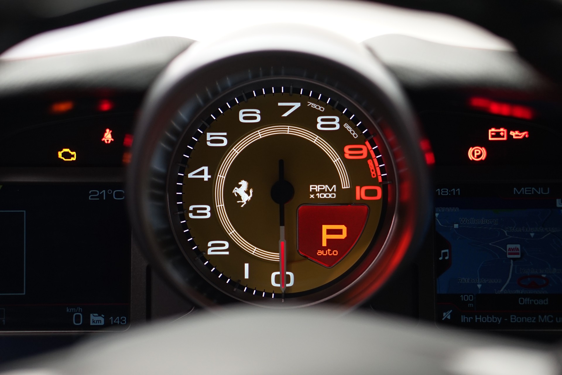 FERRARI 812 Superfast *NOVITEC* *Garantie* *CH-Fahrzeug*-image-31