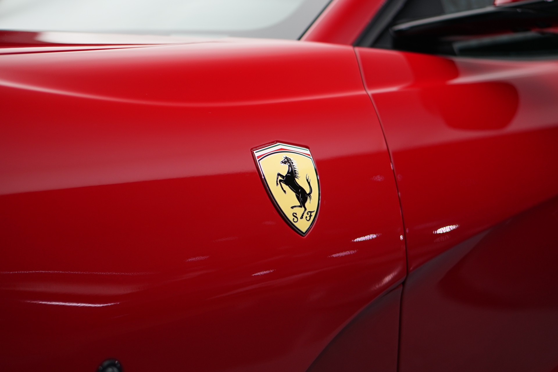 FERRARI 812 Superfast *NOVITEC* *Garantie* *CH-Fahrzeug*-image-42