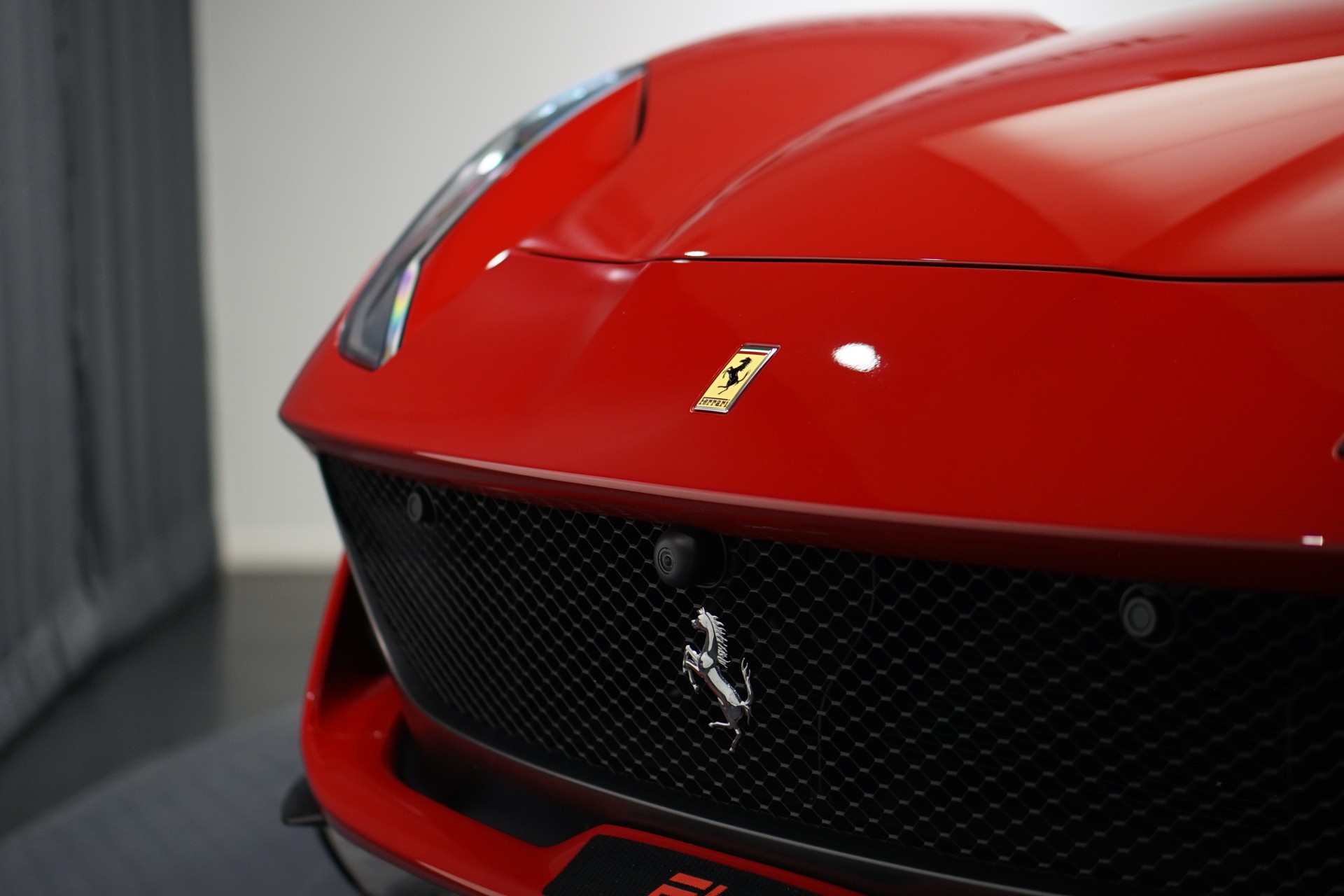 FERRARI 812 Superfast *NOVITEC* *Garantie* *CH-Fahrzeug*-image-44