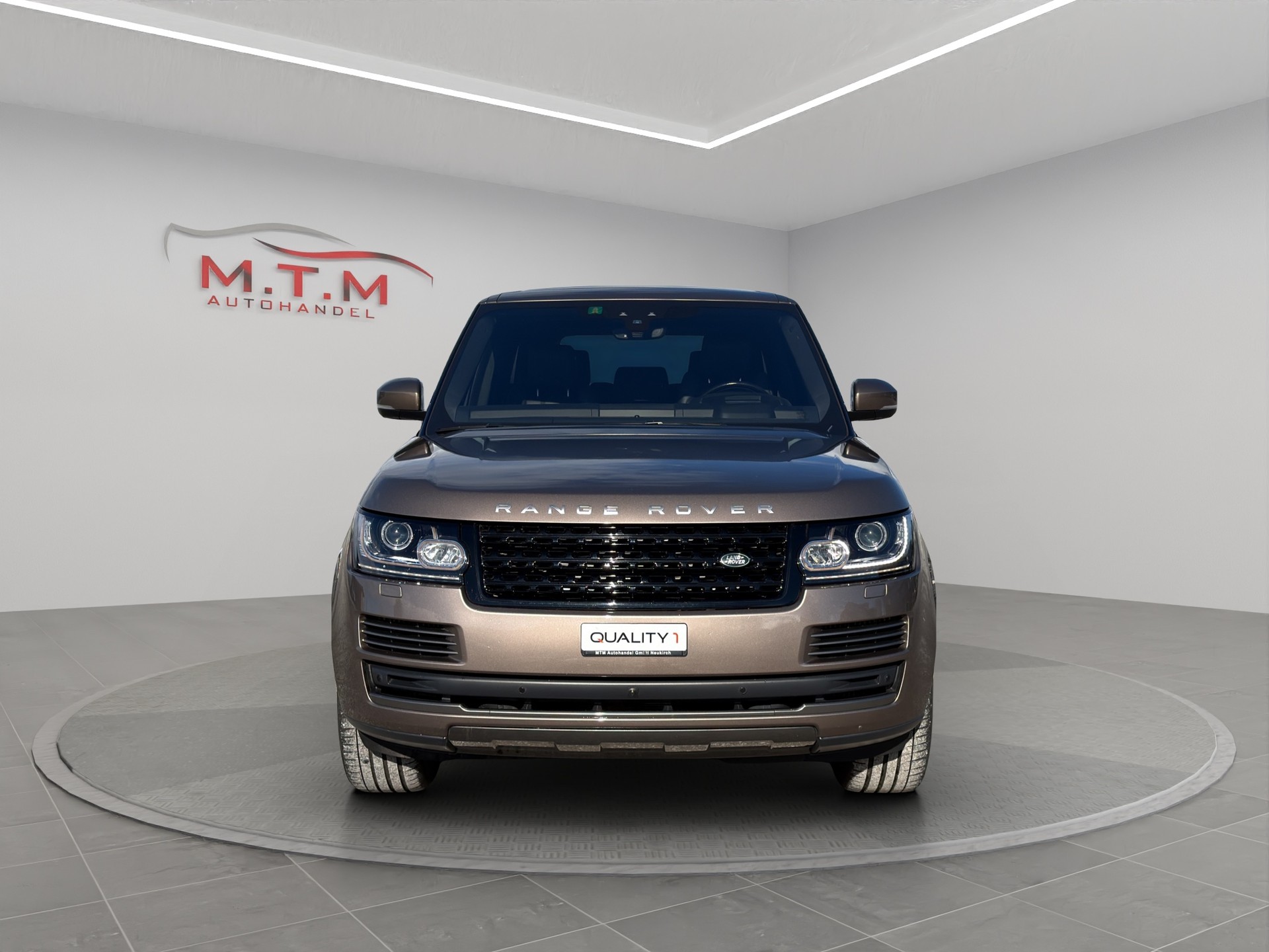 LAND ROVER Range Rover 4.4 SDV8 Vogue Automatic-showroom-element-3