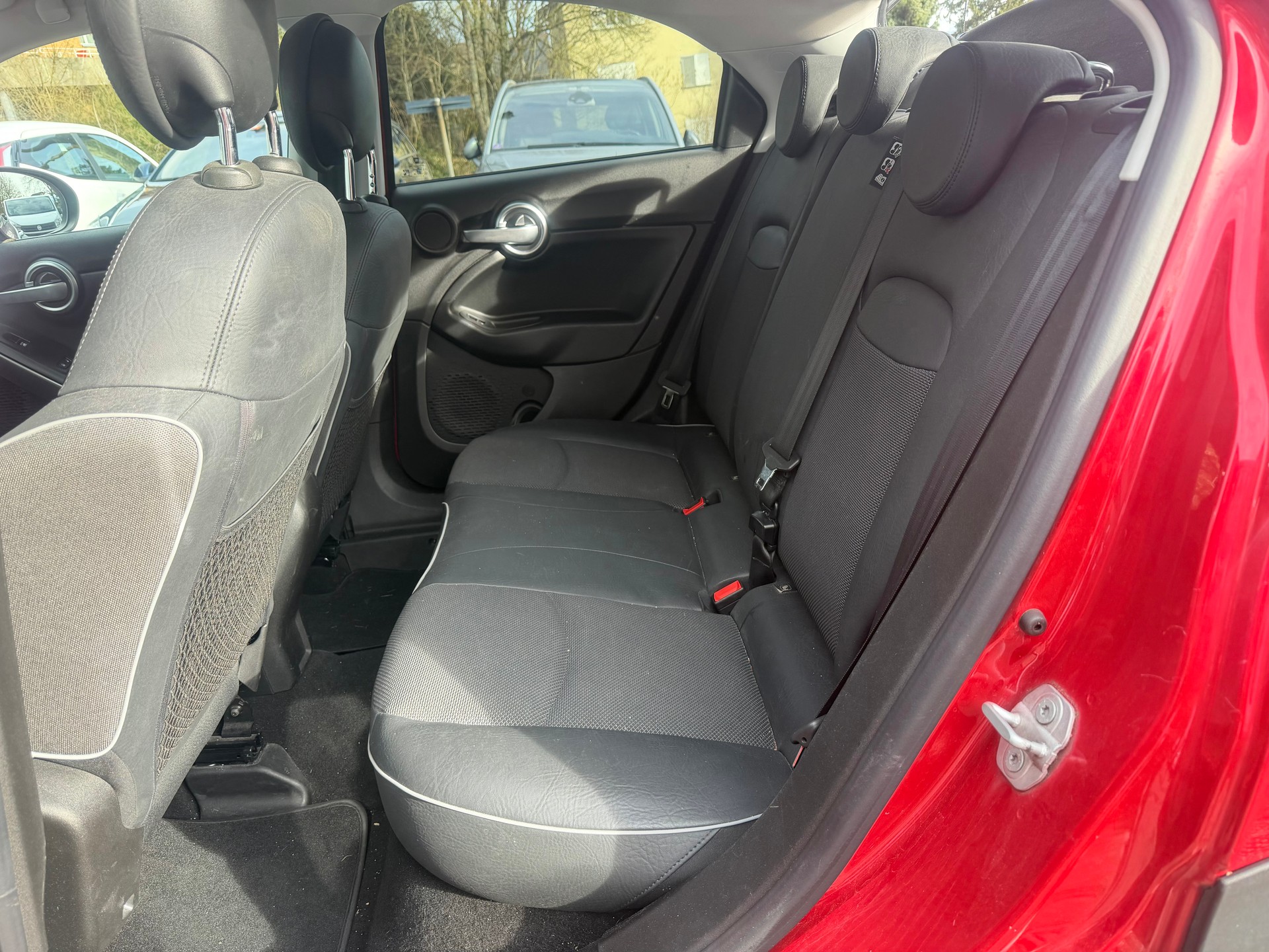FIAT 500X 2.0 MJ Cross 4x4 Automatic-image-8