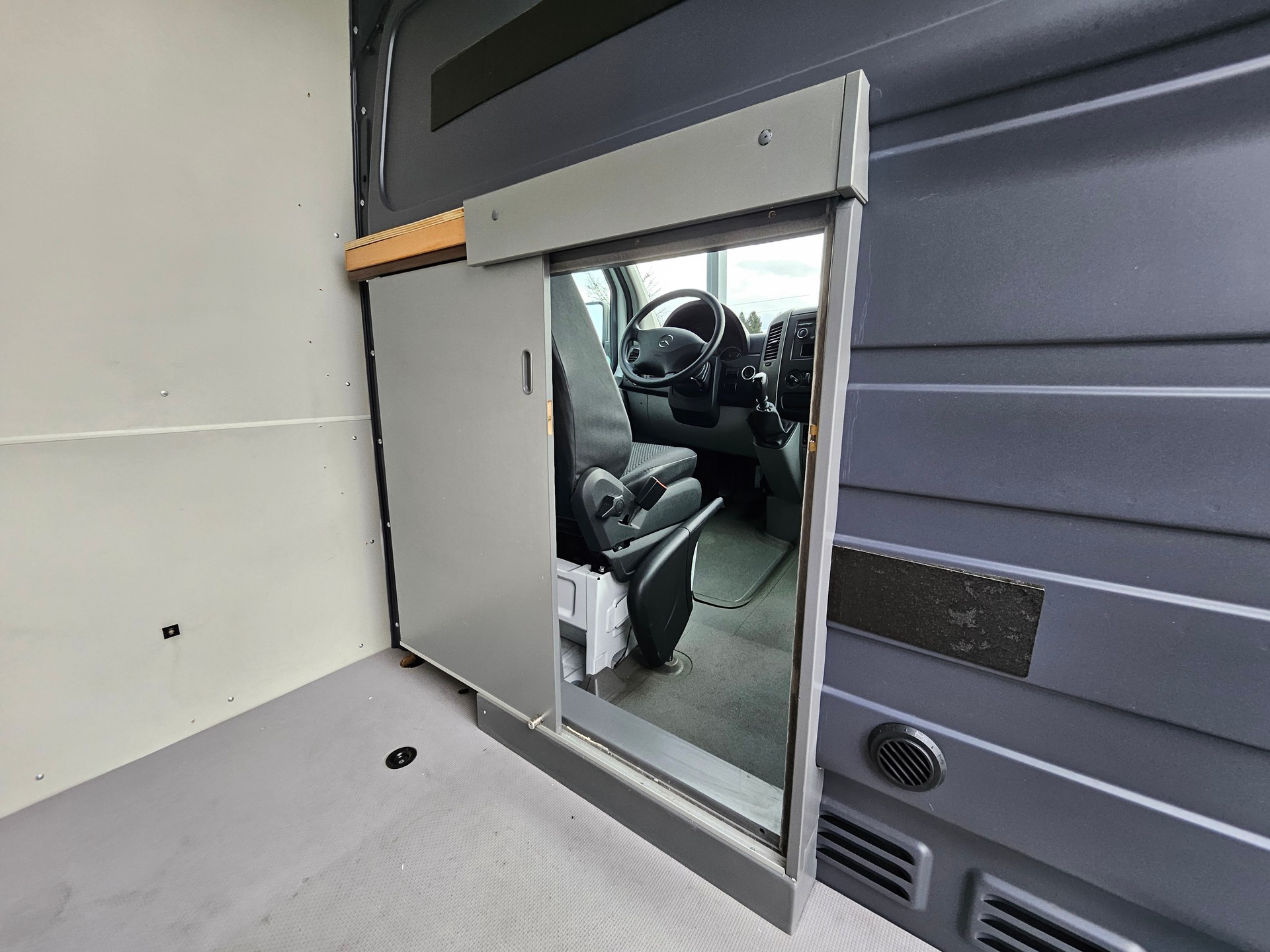 MERCEDES-BENZ Sprinter 315 CDI Standard-image-9