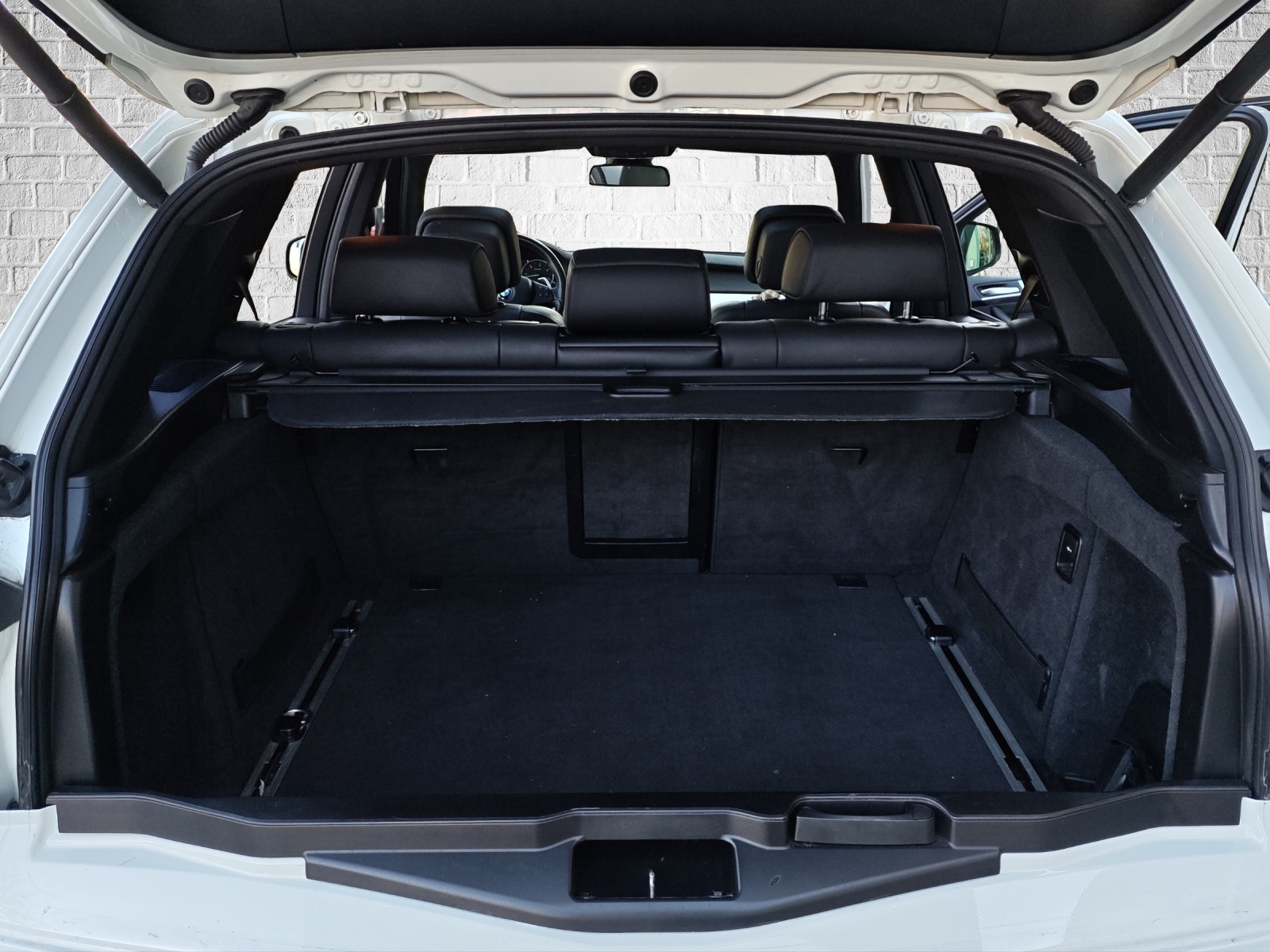 BMW X5 xDrive 40d Steptronic M-Sportpaket-image-18
