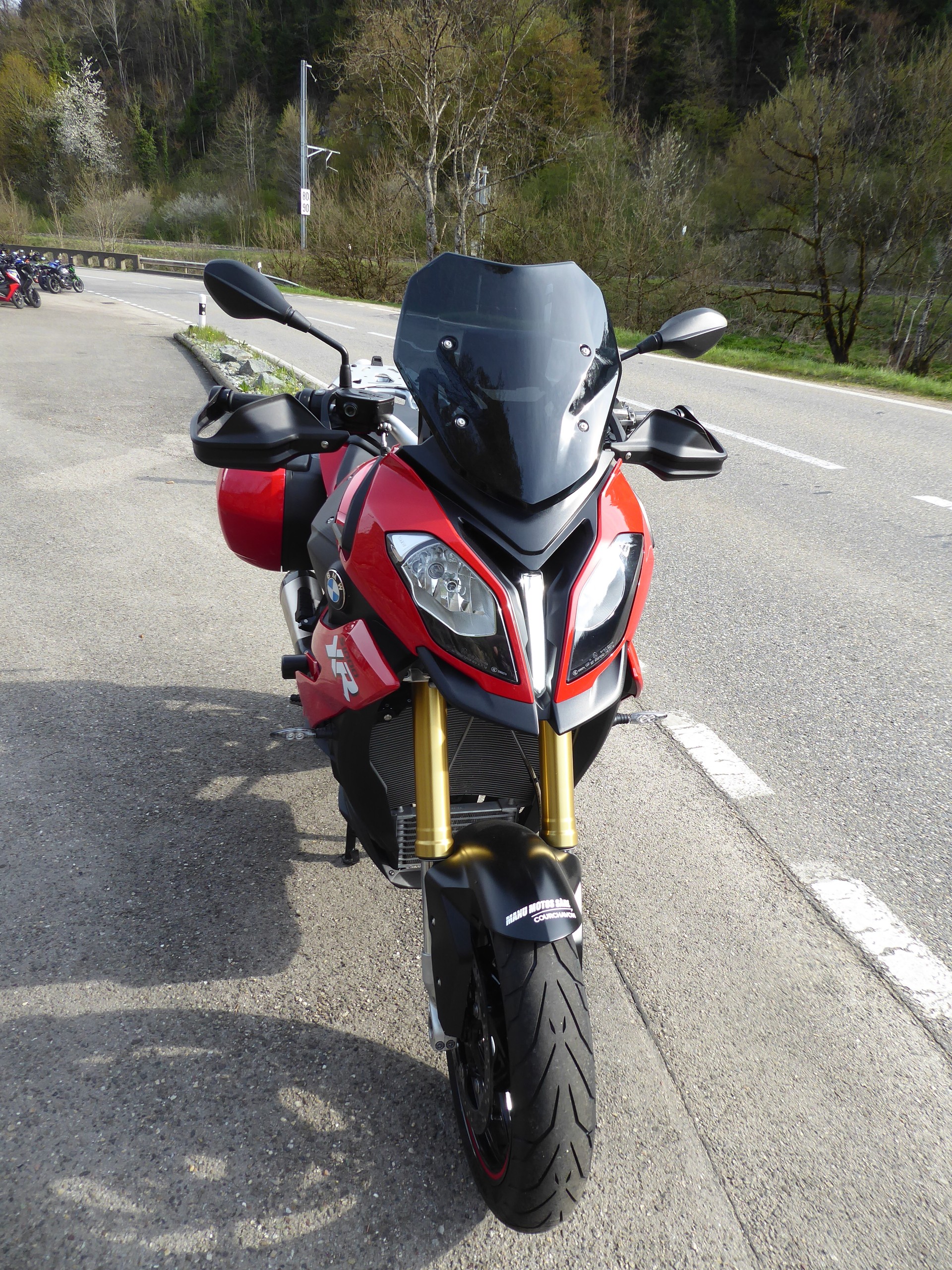 BMW S 1000 XR-image-1