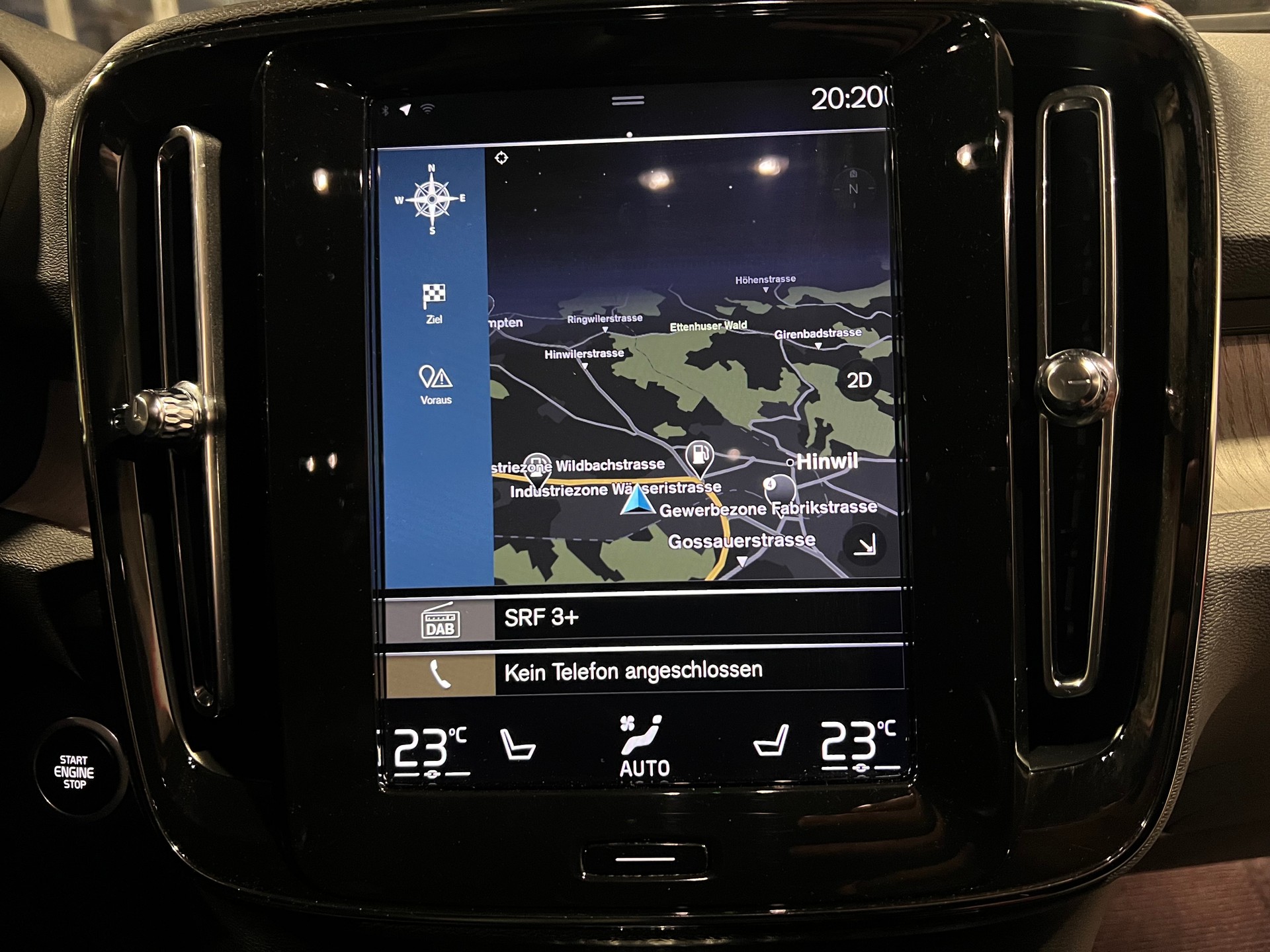 VOLVO XC40 D3 AWD Inscription Geartronic-image-16