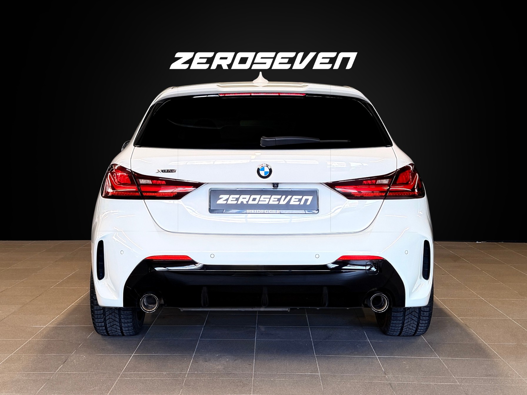 BMW 120d xDrive Steptronic Pure M Sport-image-5