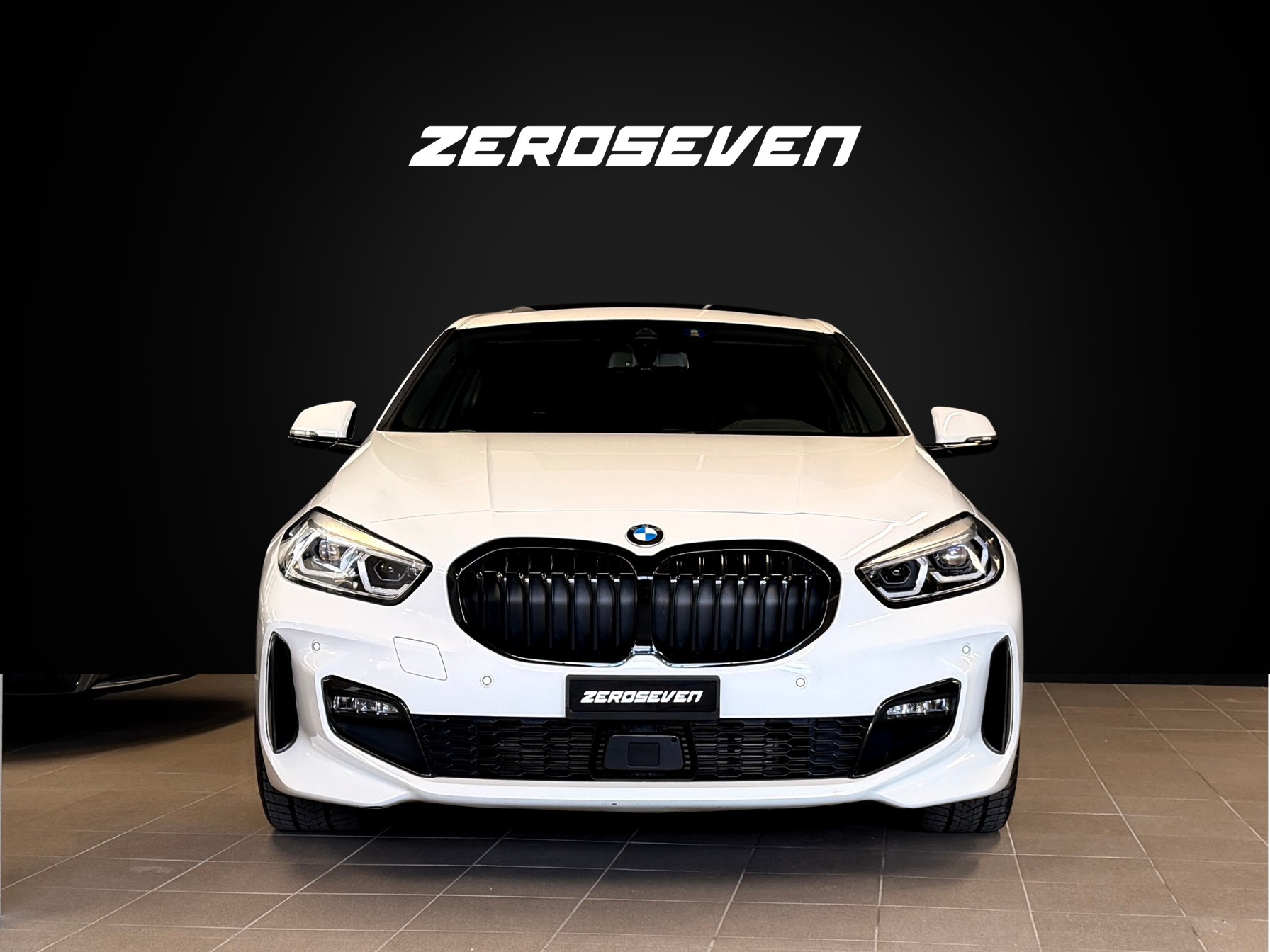 BMW 120d xDrive Steptronic Pure M Sport-image-11