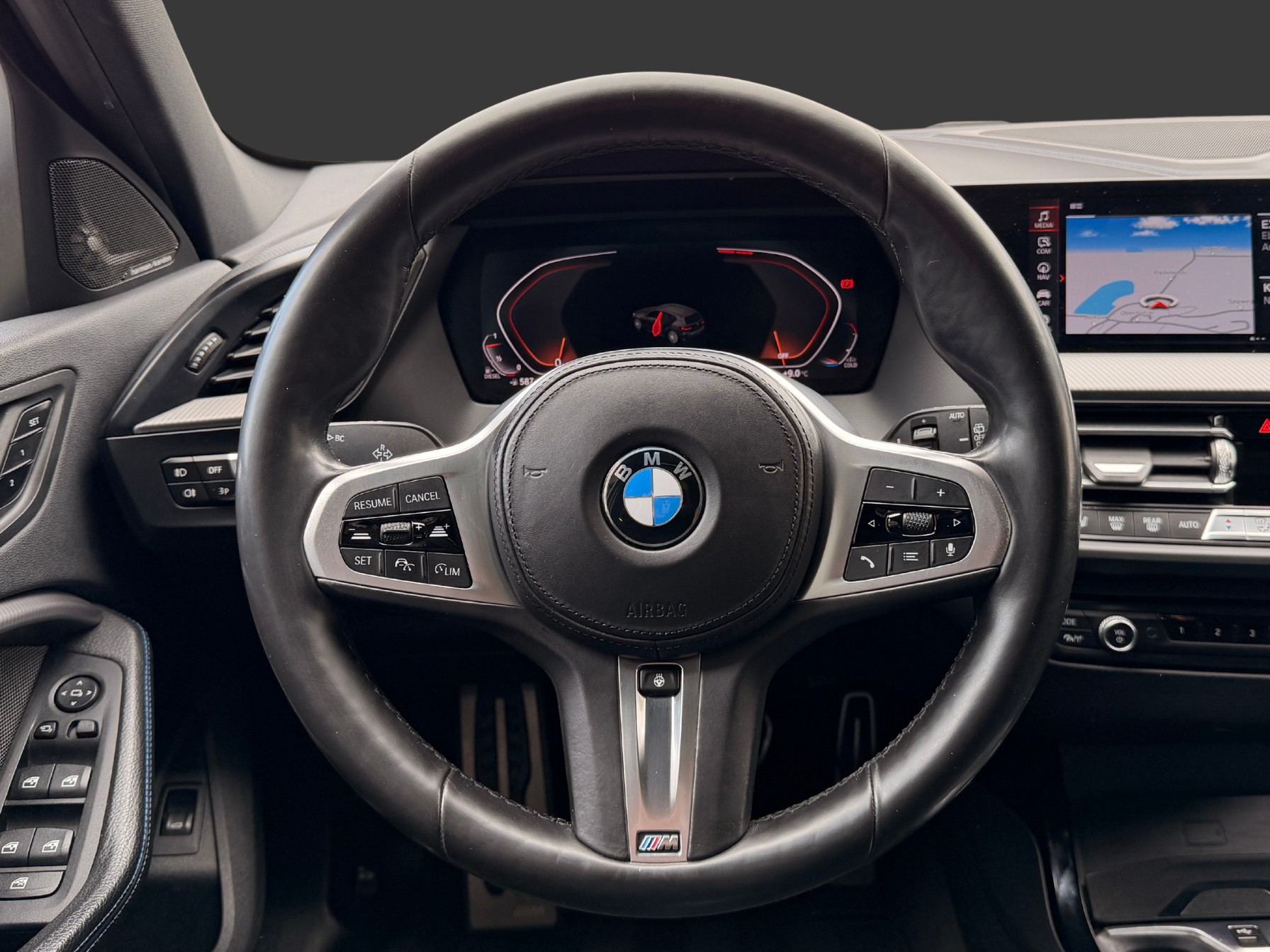 BMW 120d xDrive Steptronic Pure M Sport-image-16