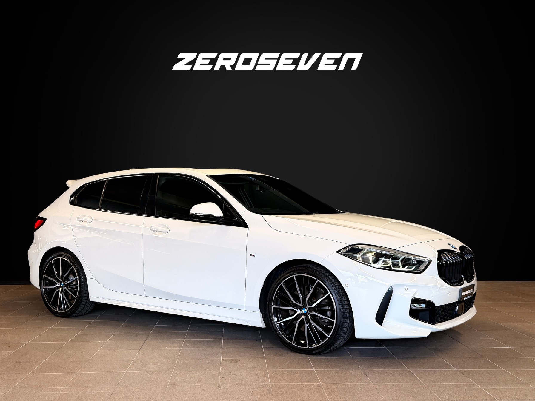 BMW 120d xDrive Steptronic Pure M Sport-image-9