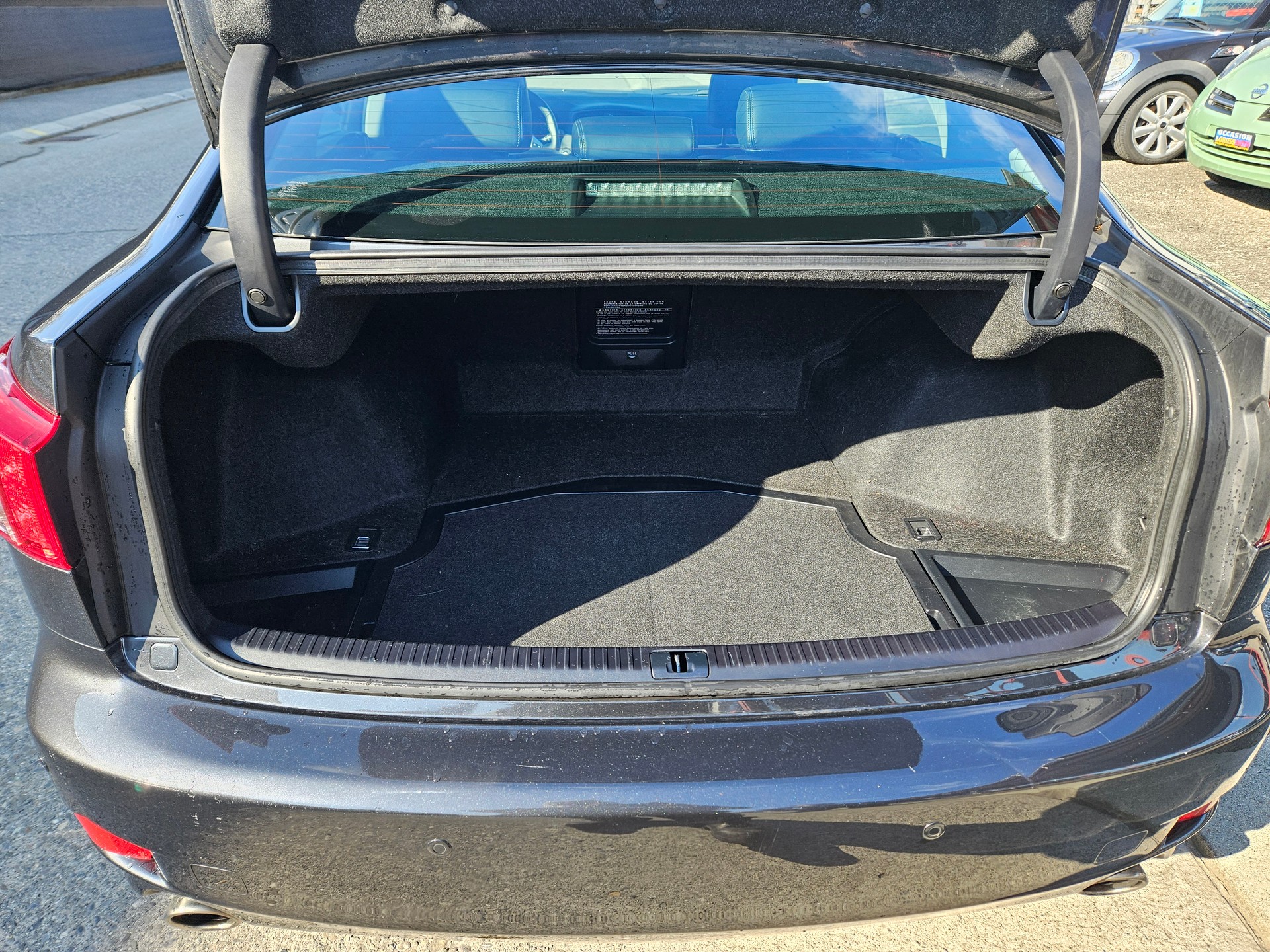 LEXUS IS 250 Executive Automatic-image-15