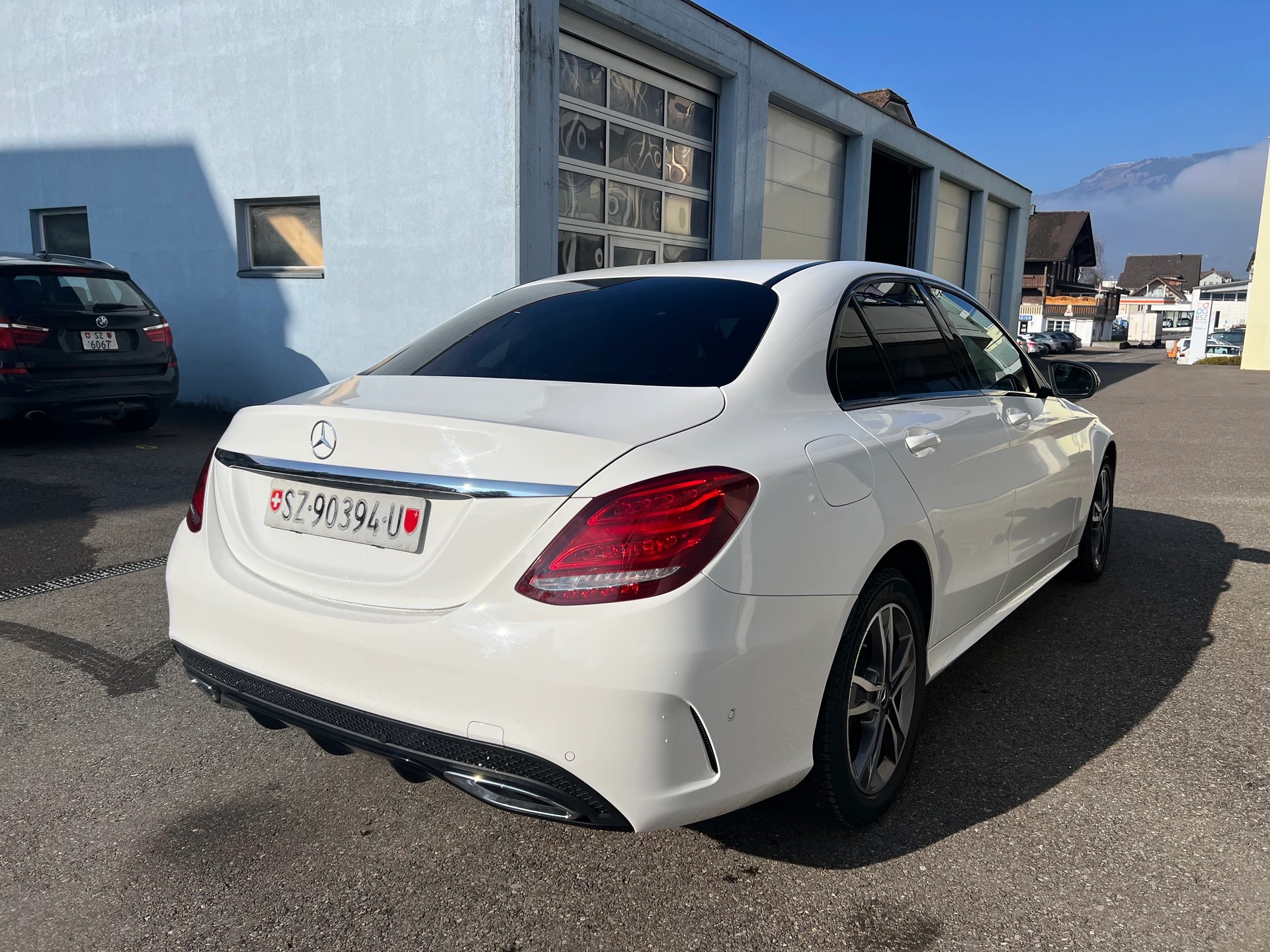 MERCEDES-BENZ C 250 BlueTEC AMG Line 4Matic 9G-Tronic-showroom-element-3