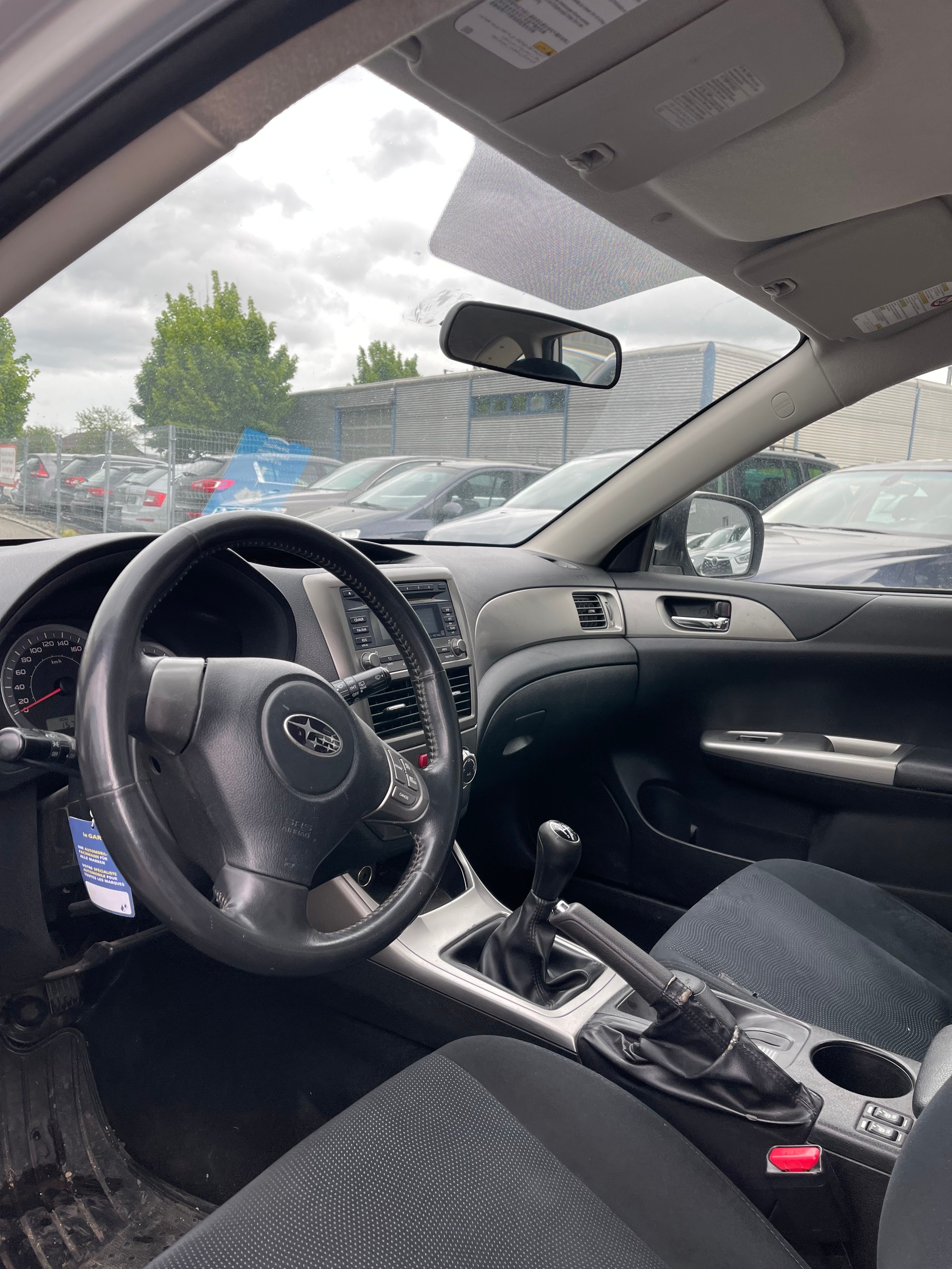 SUBARU Impreza 1.5R Swiss-image-8