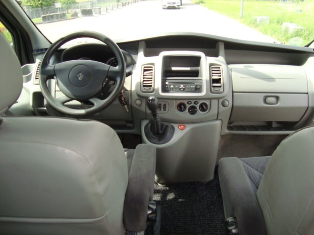 RENAULT Trafic 2.0 dCi 115 2.7t L1H1 Generation | Klima | Anhängerkupplung | Alufelgen-image-10