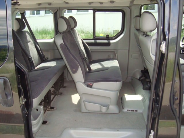 RENAULT Trafic 2.0 dCi 115 2.7t L1H1 Generation | Klima | Anhängerkupplung | Alufelgen-image-9