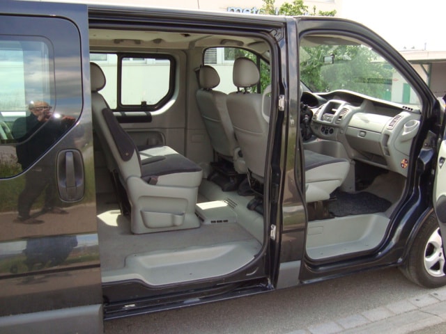 RENAULT Trafic 2.0 dCi 115 2.7t L1H1 Generation | Klima | Anhängerkupplung | Alufelgen-image-11