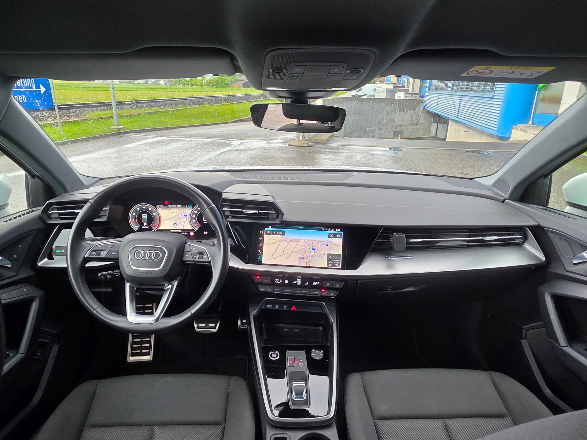 AUDI A3 Sportback 35 TFSI Attraction S-tronic-image-11