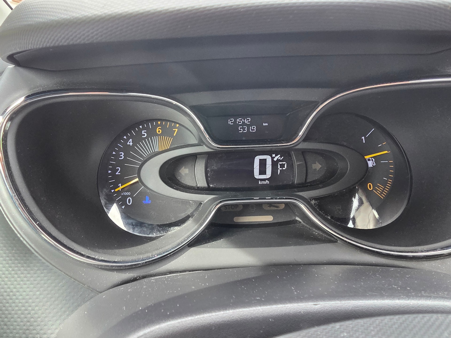 RENAULT Captur 1.2 T 16V Dynamique EDC-image-10