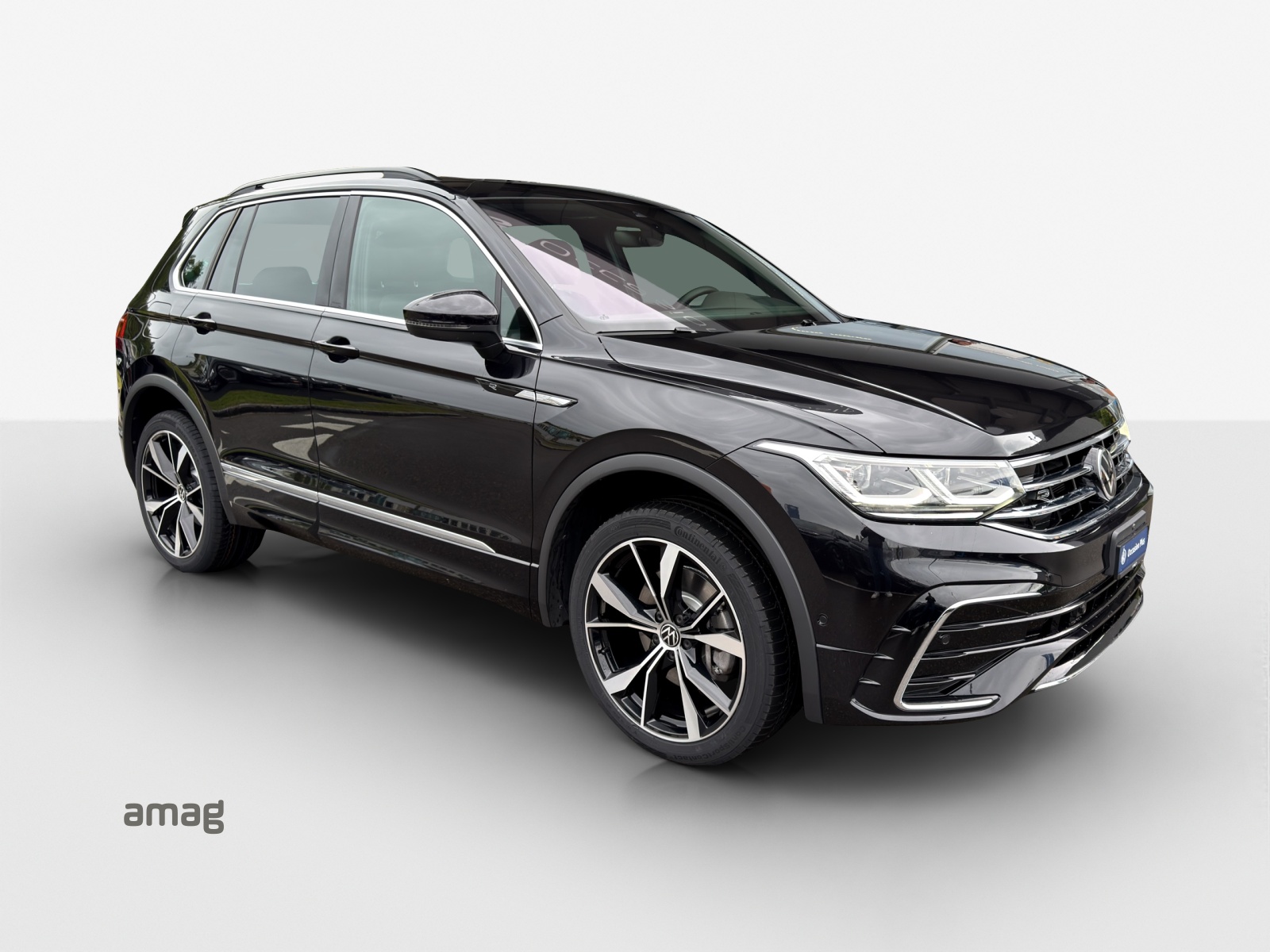 VW Tiguan 2.0TSI R-Line 4Motion DSG-image-5