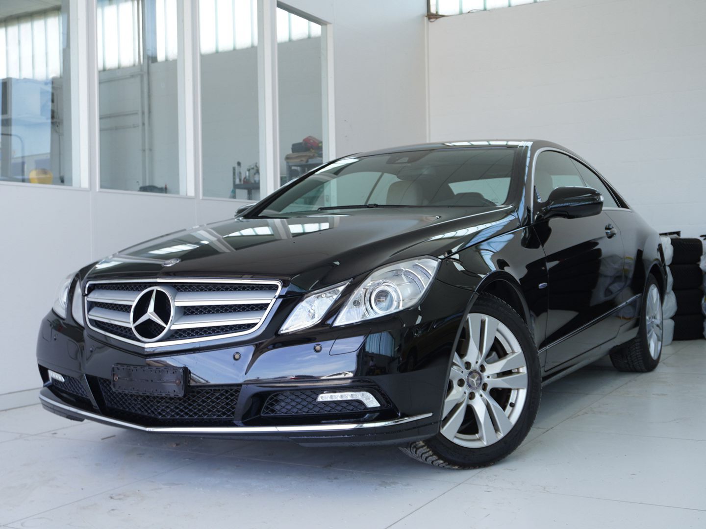 MERCEDES-BENZ E 250 CGI BlueEfficiency Automatic