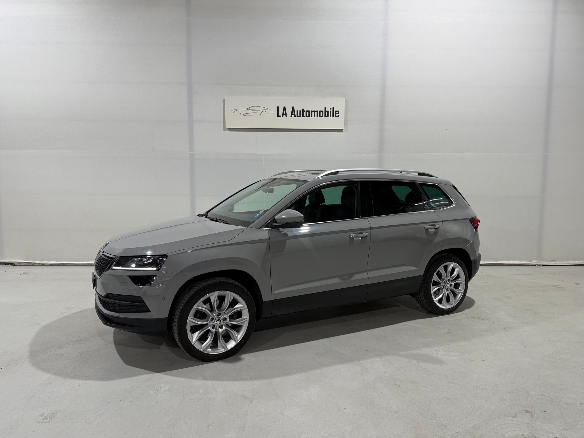 SKODA Karoq 2.0 TDI CR Style 4x4 DSG-image-1