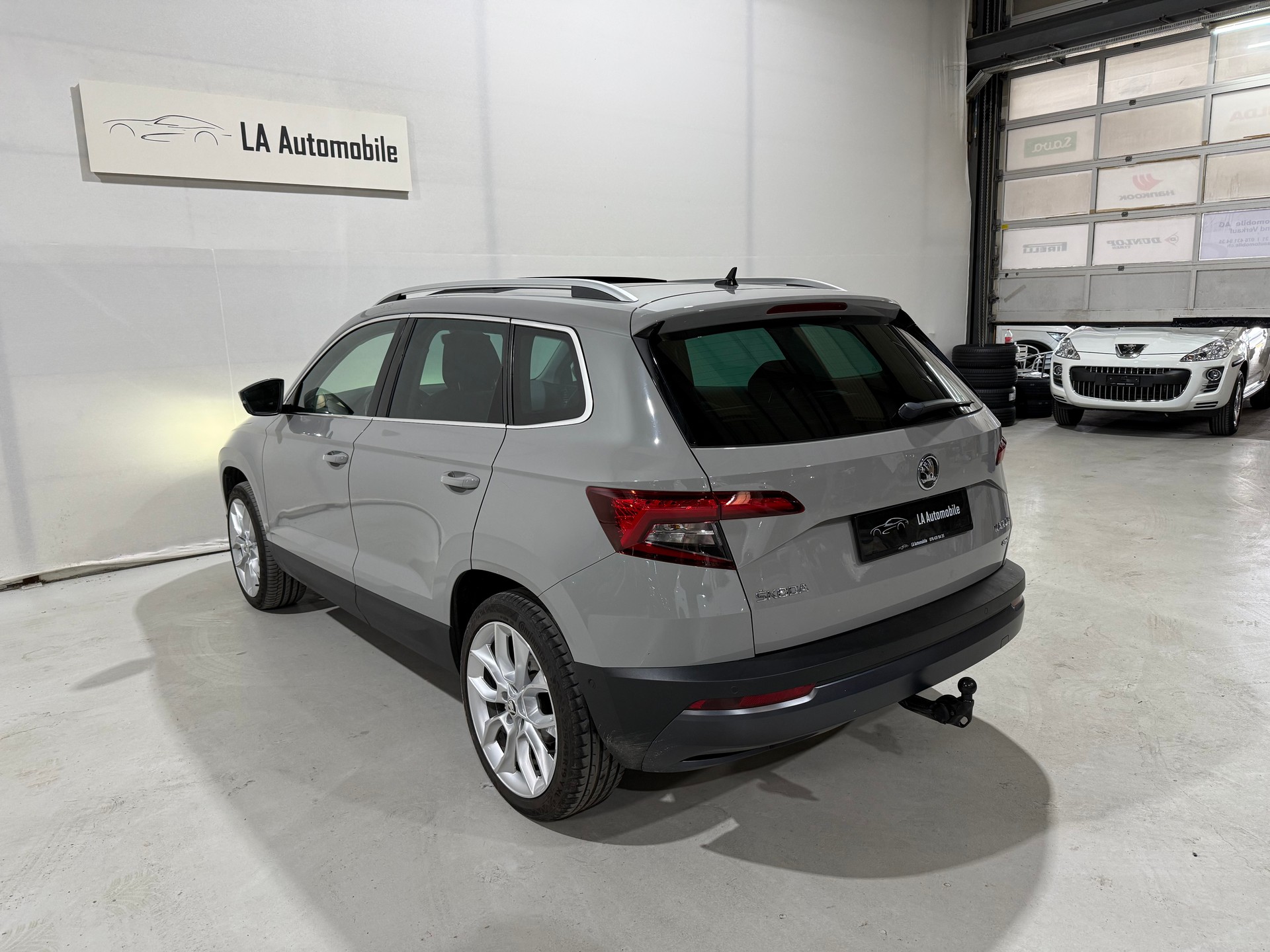 SKODA Karoq 2.0 TDI CR Style 4x4 DSG-image-9