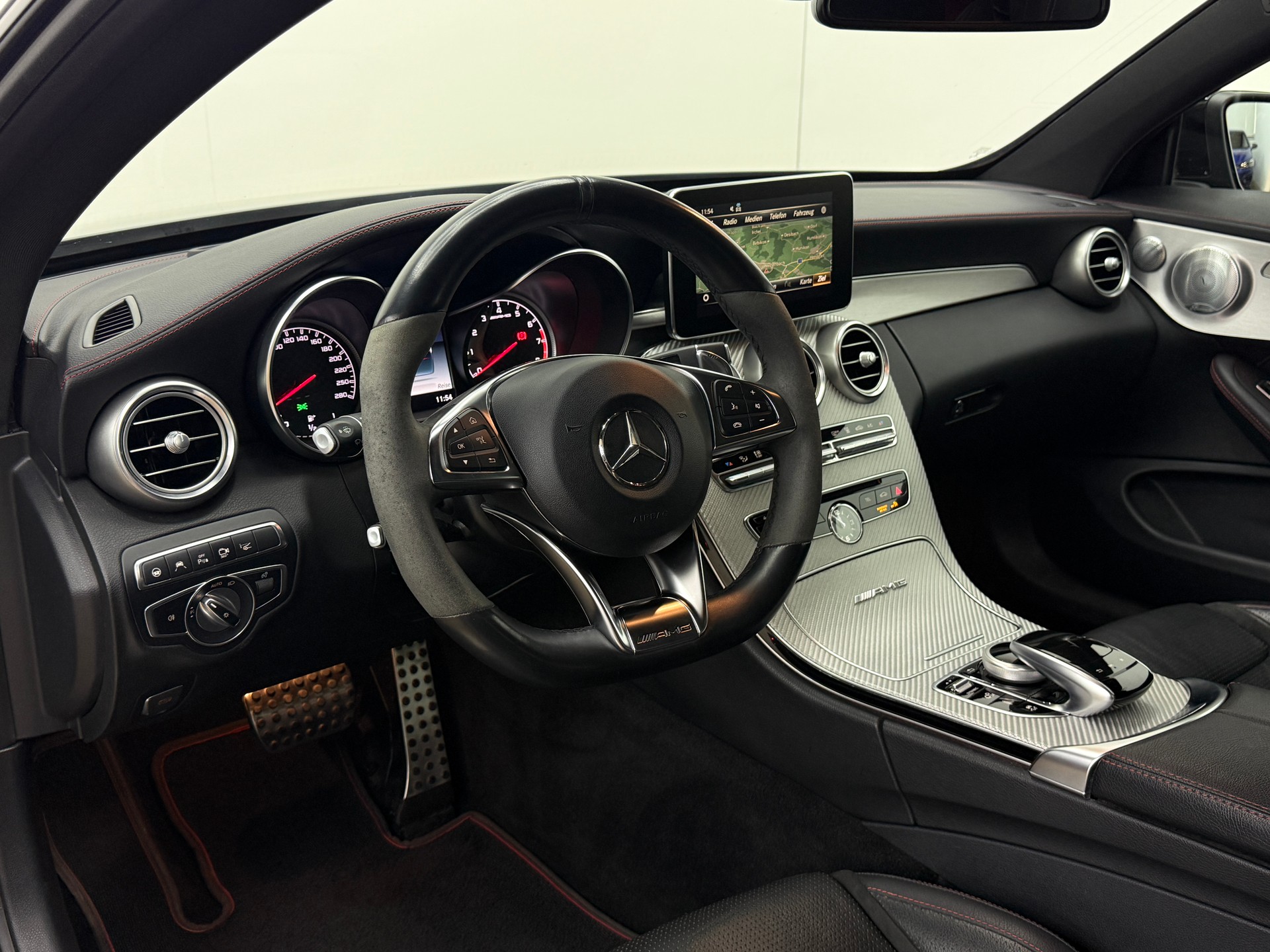 MERCEDES-BENZ C 43 AMG 4Matic 9G-tronic-image-25