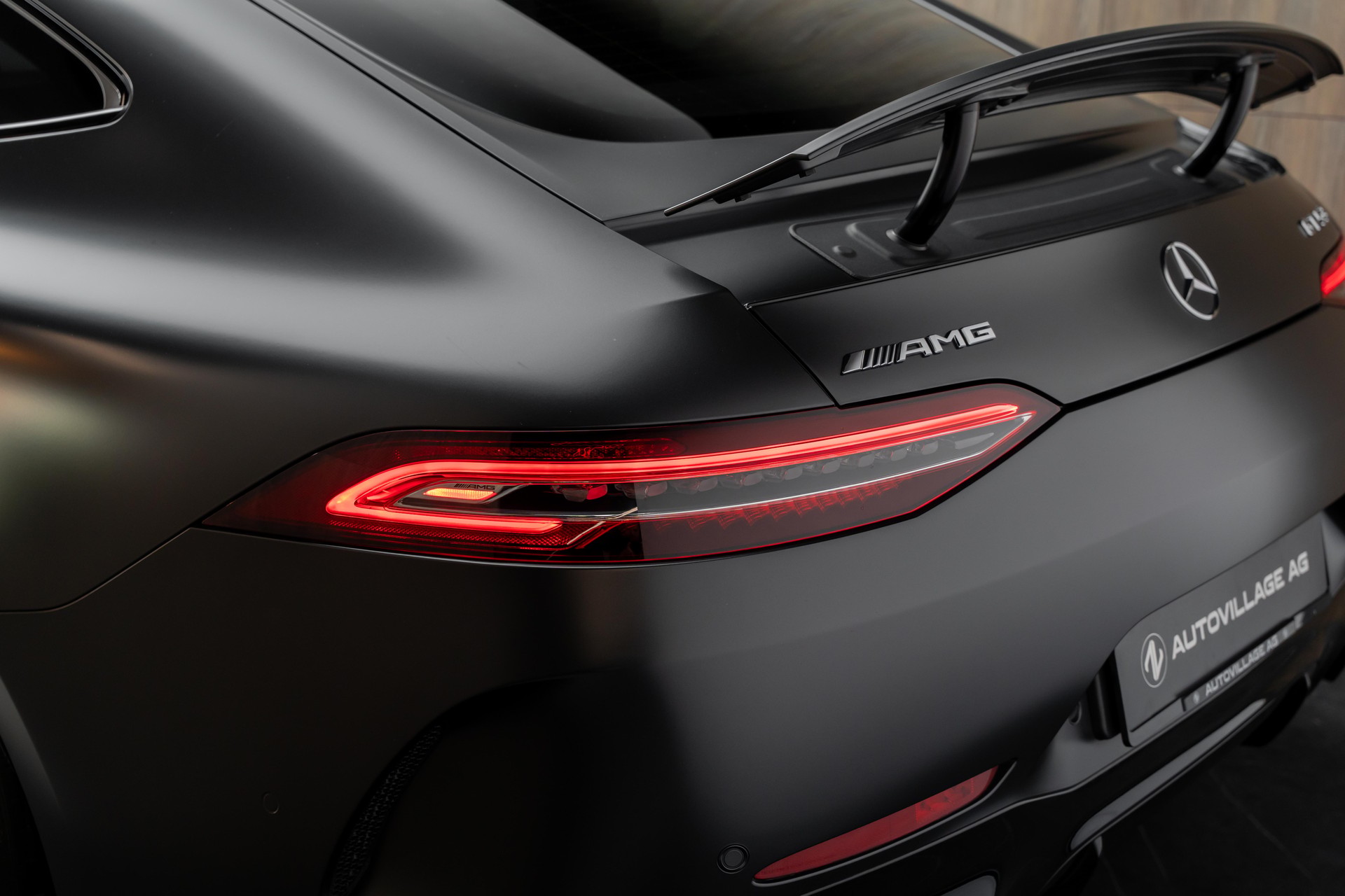 MERCEDES-BENZ AMG GT 4 53 4Matic+ Speedshift TCT-image-25