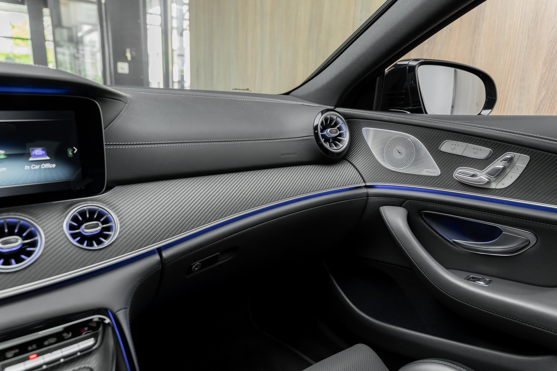 MERCEDES-BENZ AMG GT 4 53 4Matic+ Speedshift TCT-image-14