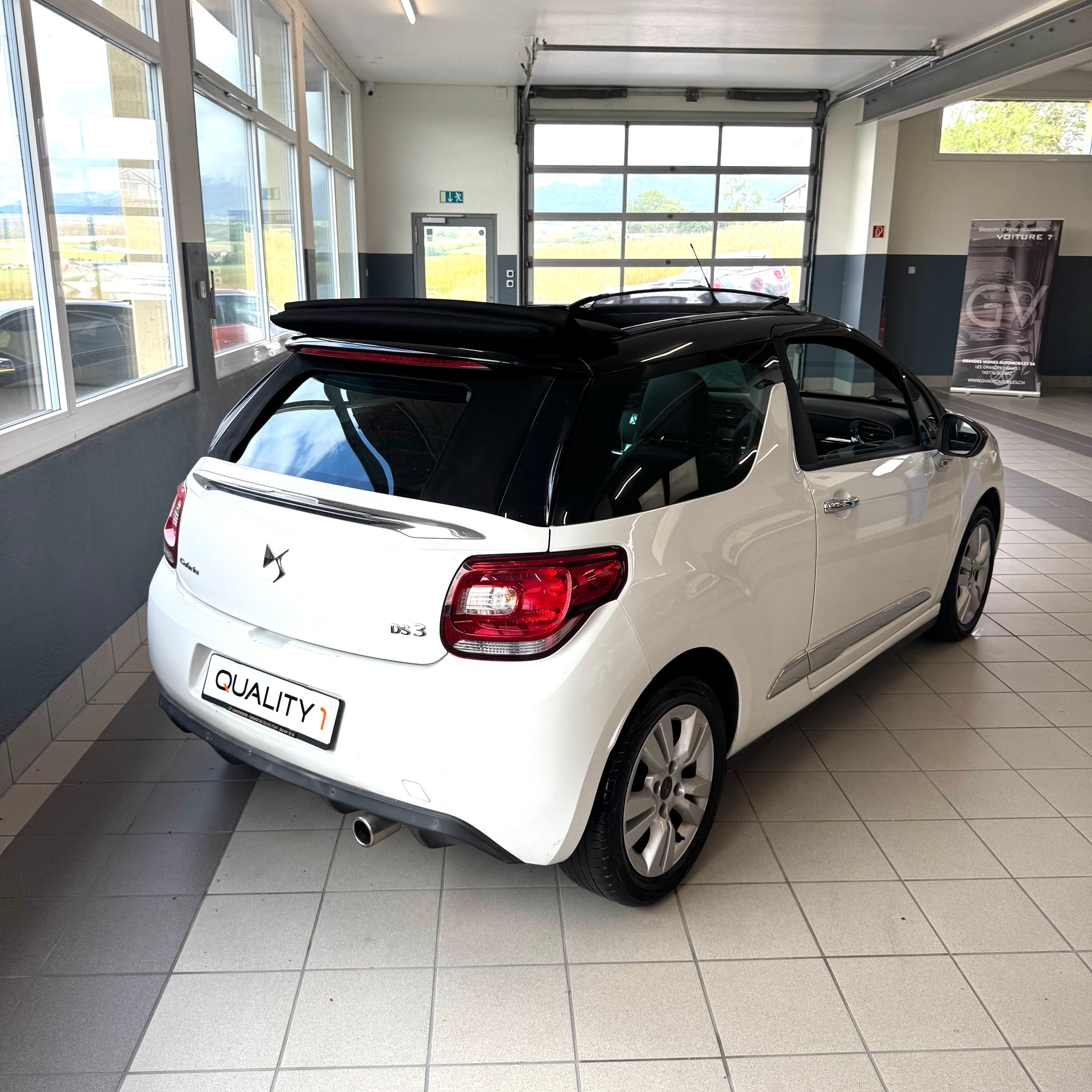 DS AUTOMOBILES DS 3 Cabrio 1.2 PureTech SO Chic-image-5