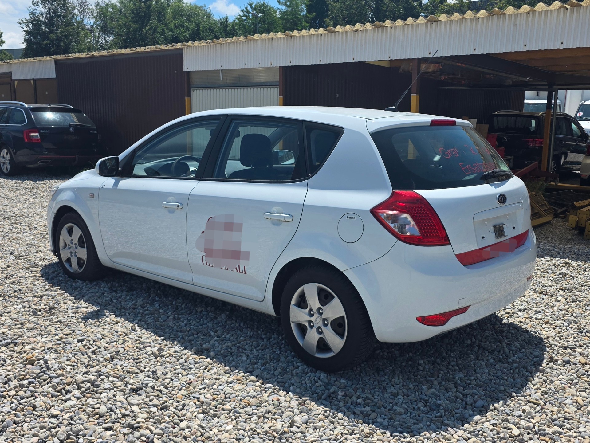 KIA Cee'd 1.4 16V Basic-image-2