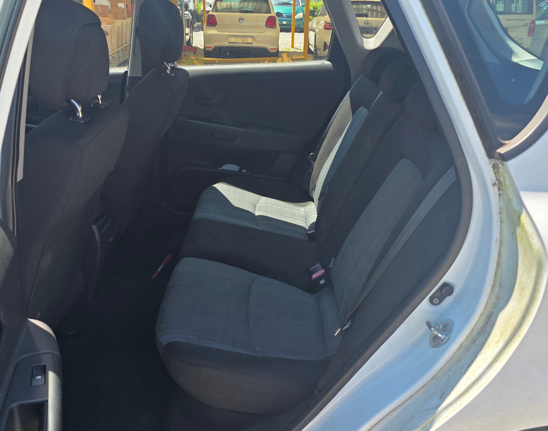 KIA Cee'd 1.4 16V Basic-image-6
