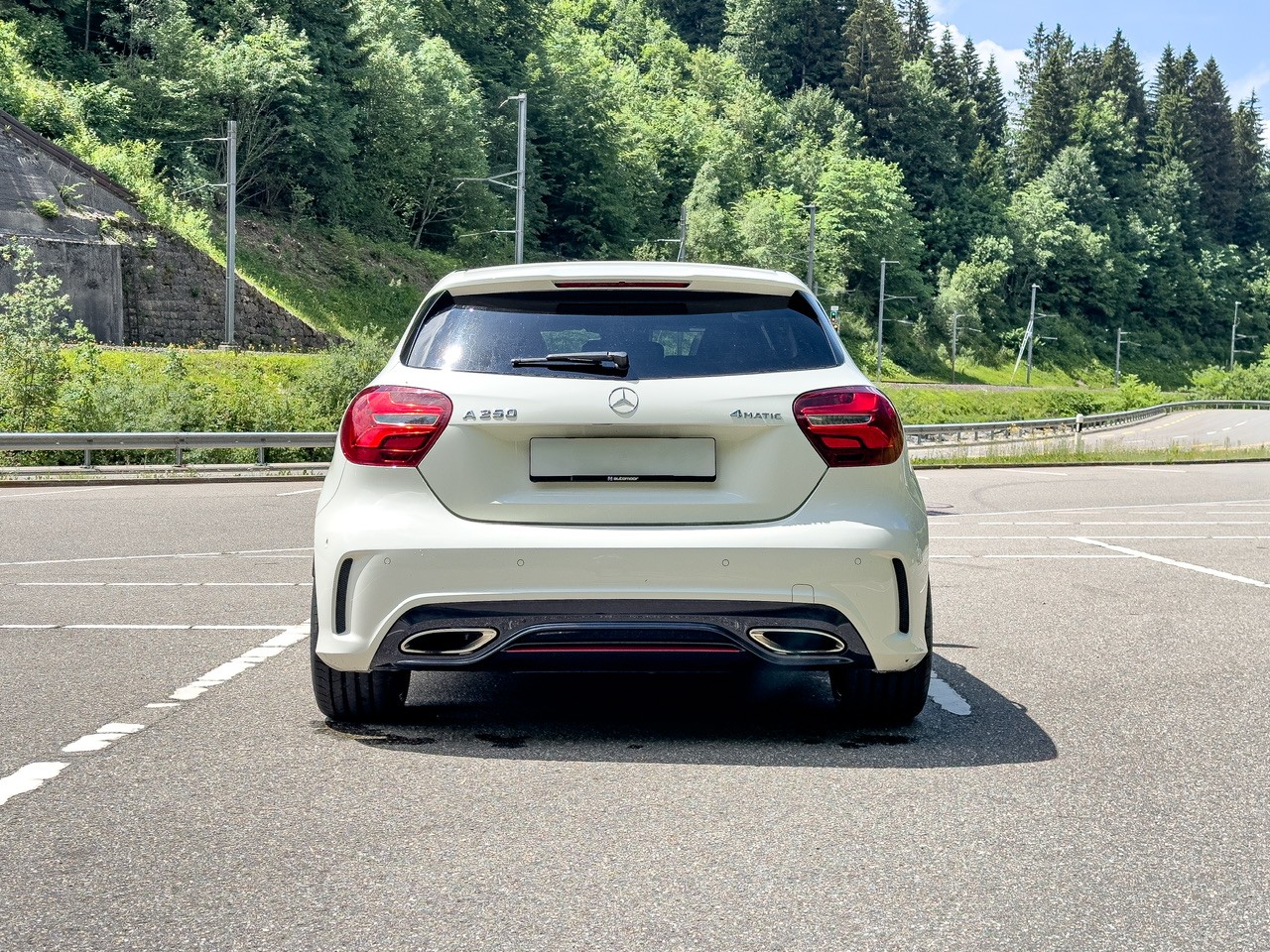 MERCEDES-BENZ A 250 Sport 4m-image-4