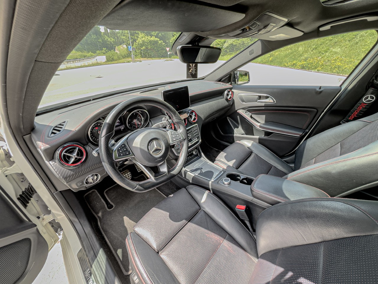 MERCEDES-BENZ A 250 Sport 4m-image-13