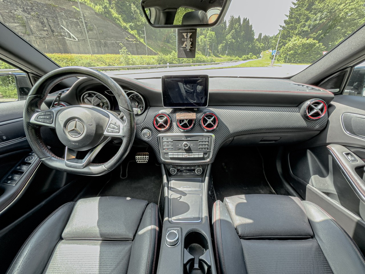 MERCEDES-BENZ A 250 Sport 4m-image-11