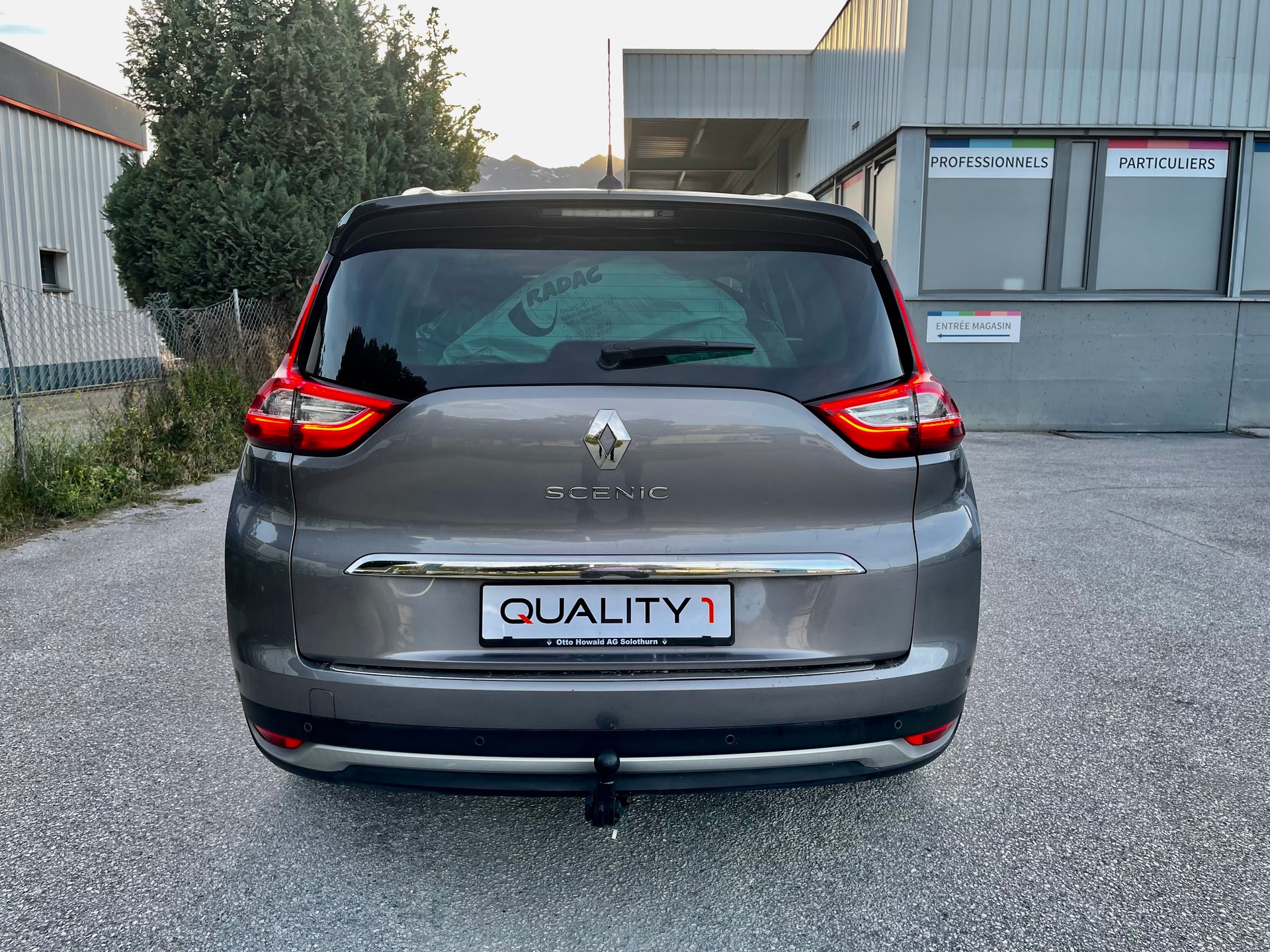 RENAULT Grand Scénic 1.6 dCi Bose EDC-image-23