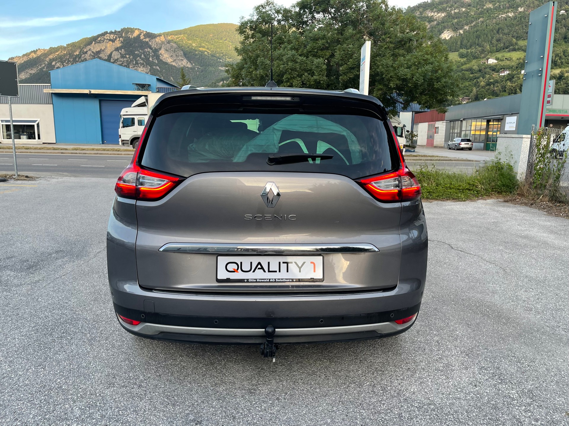 RENAULT Grand Scénic 1.6 dCi Bose EDC-image-5